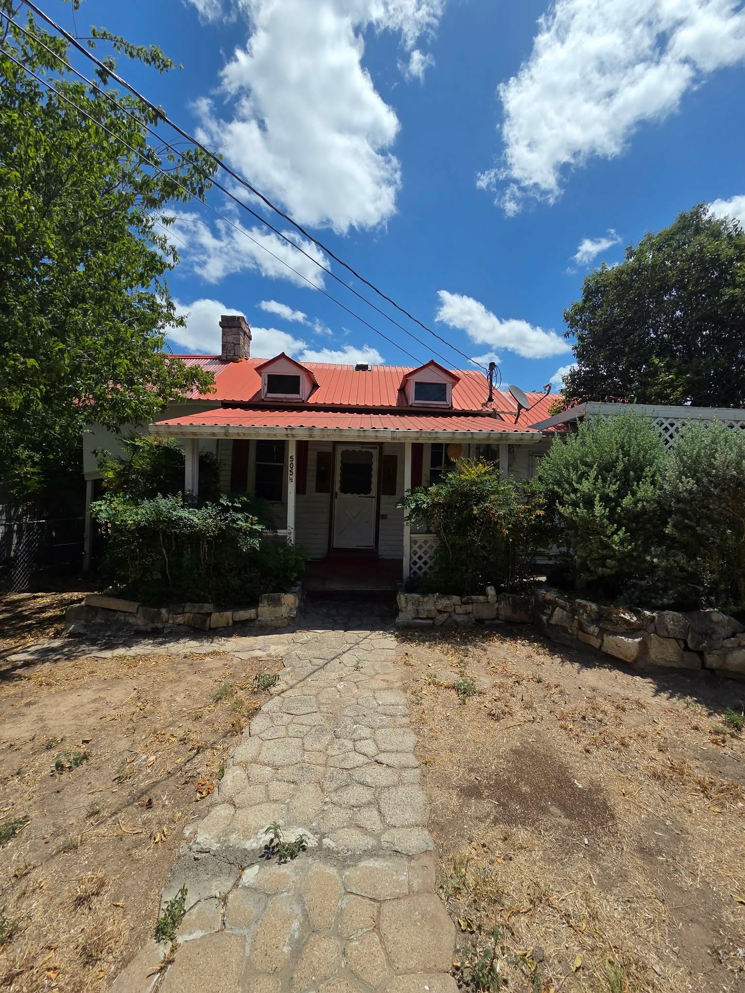 main property photo 6