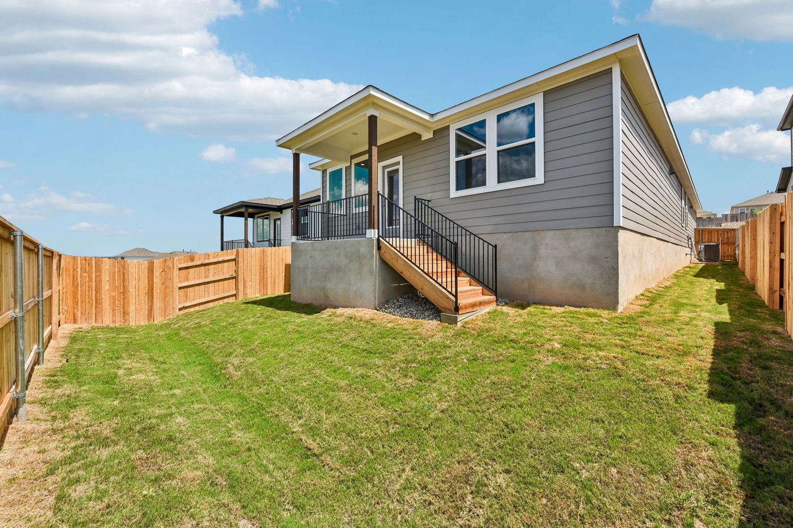 main property photo 36
