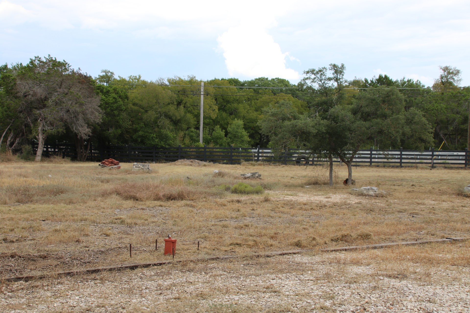 main property photo 19