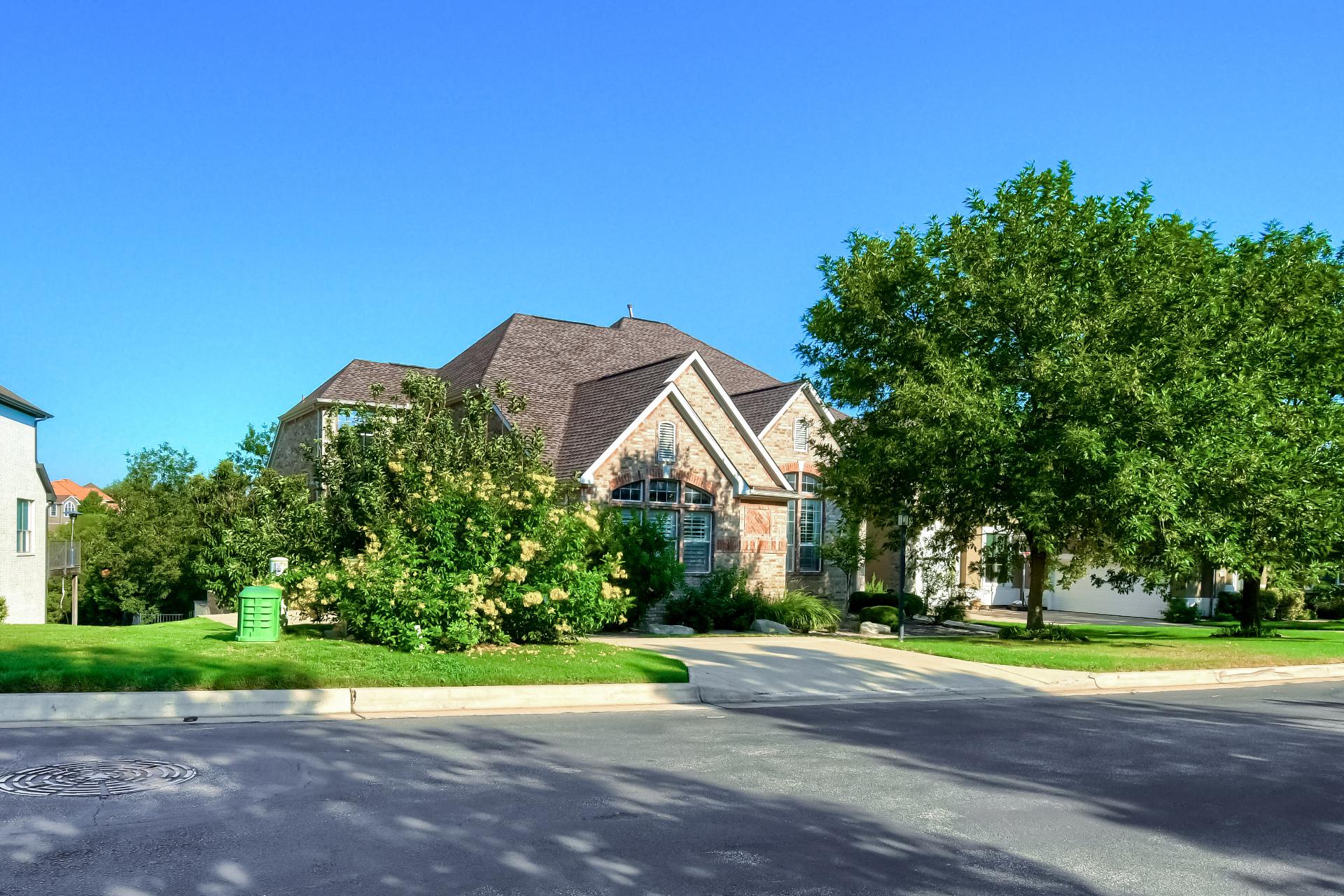 main property photo 1
