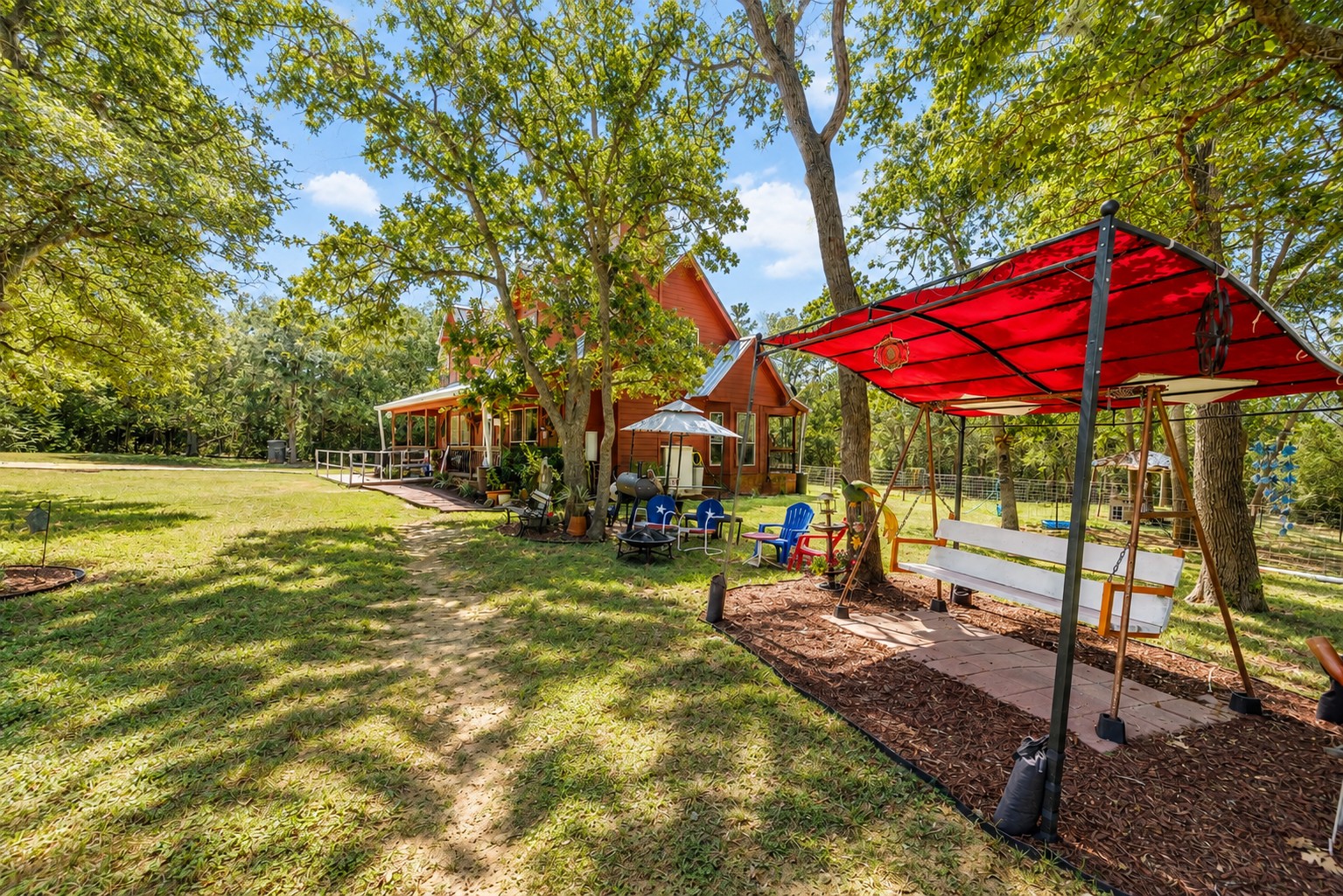 main property photo 31
