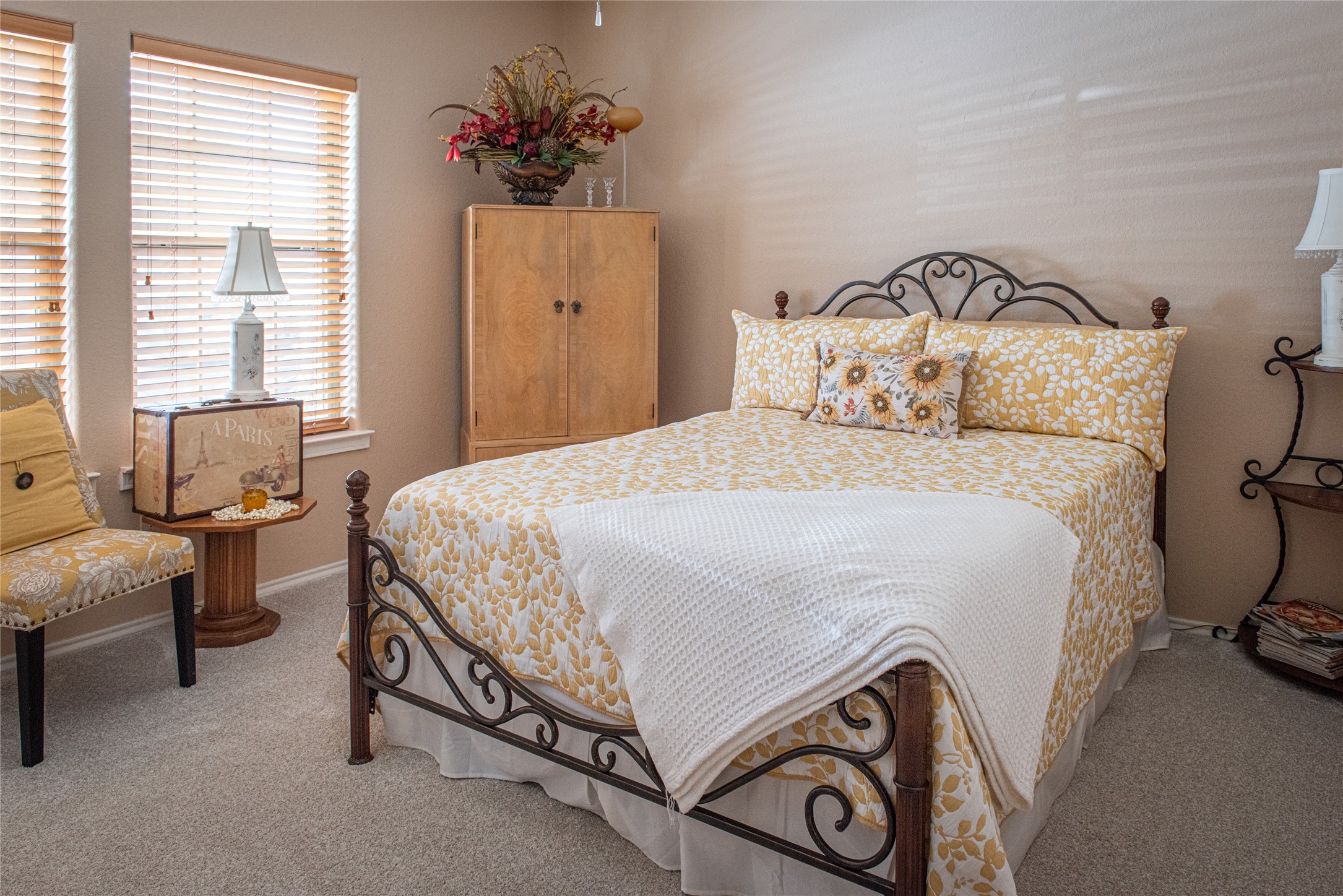 main property photo 12