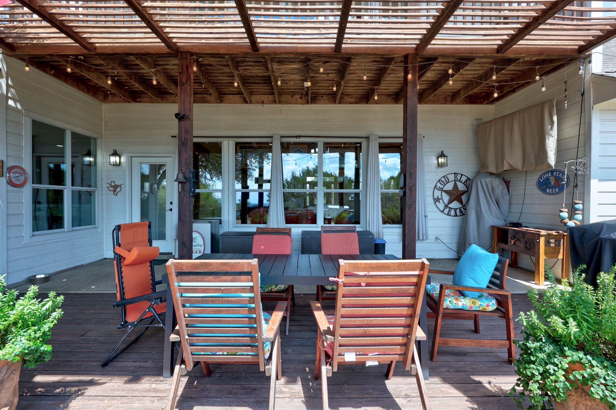 main property photo 29