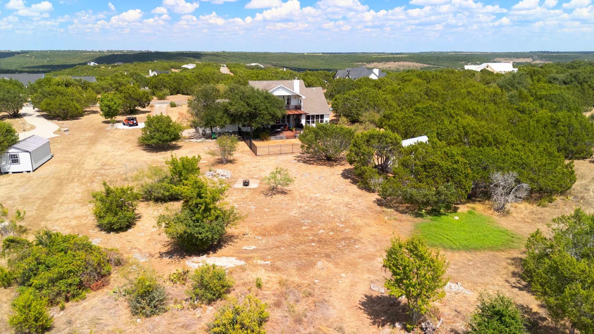main property photo 34