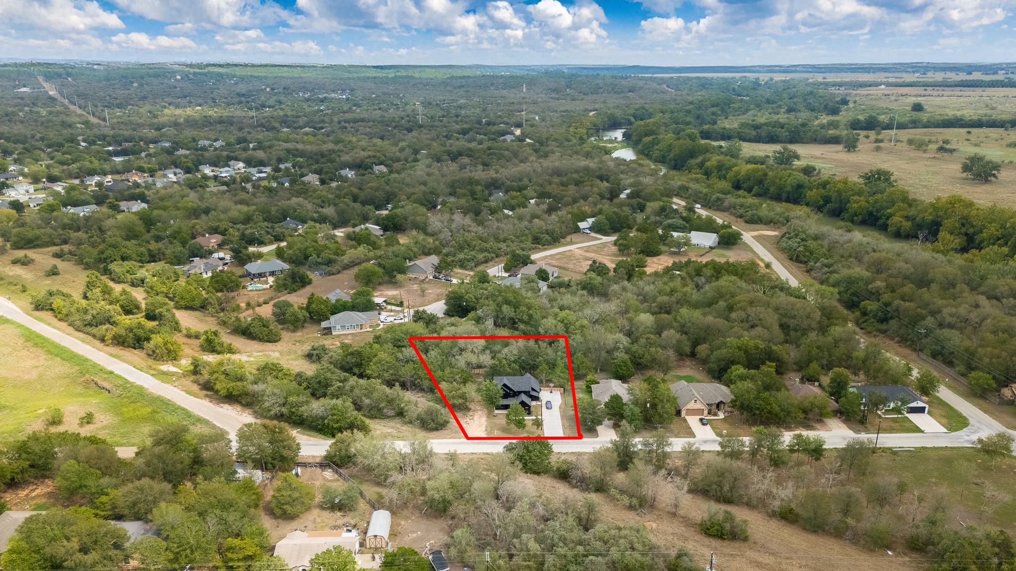 main property photo 37