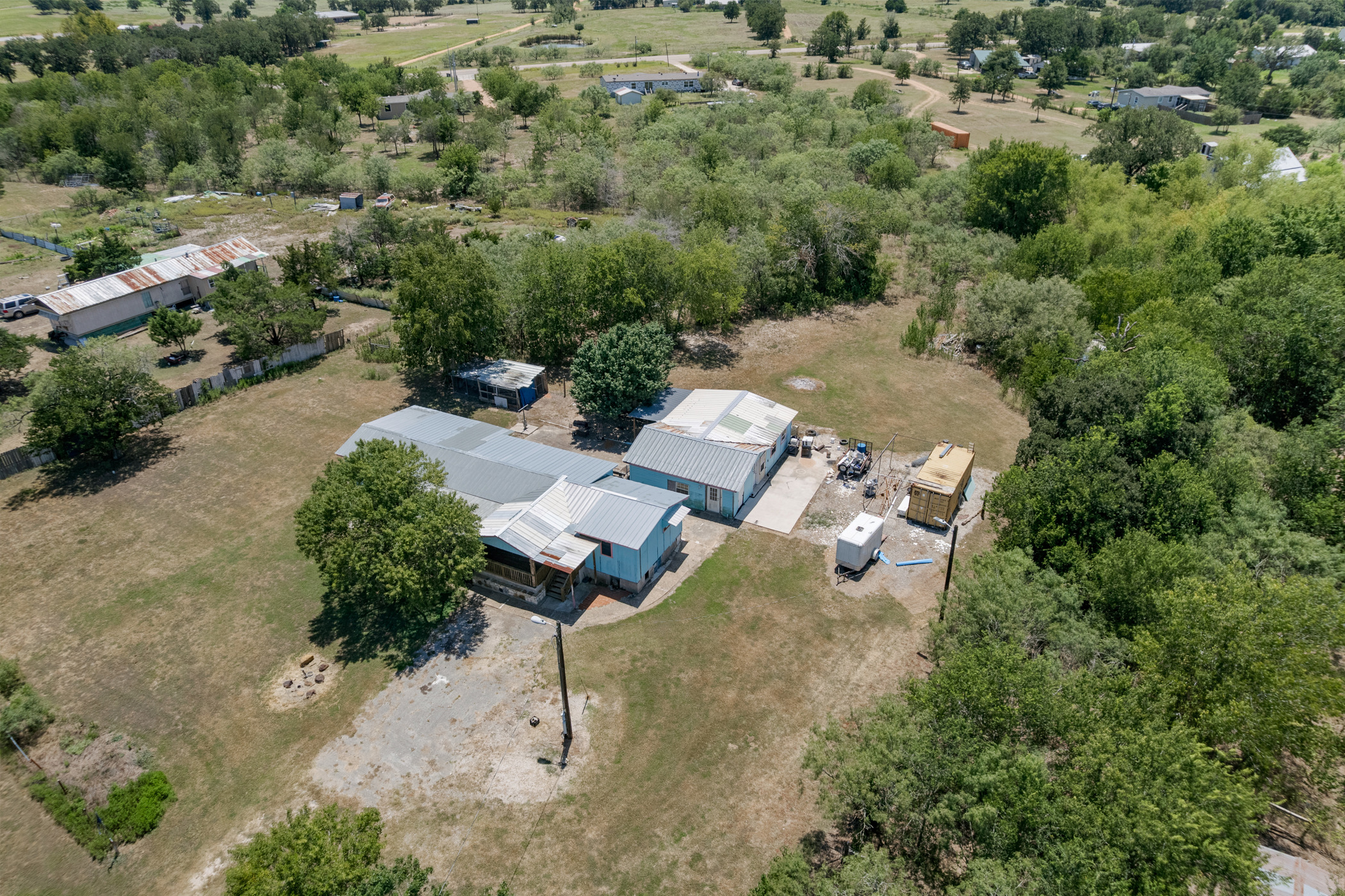 main property photo 31