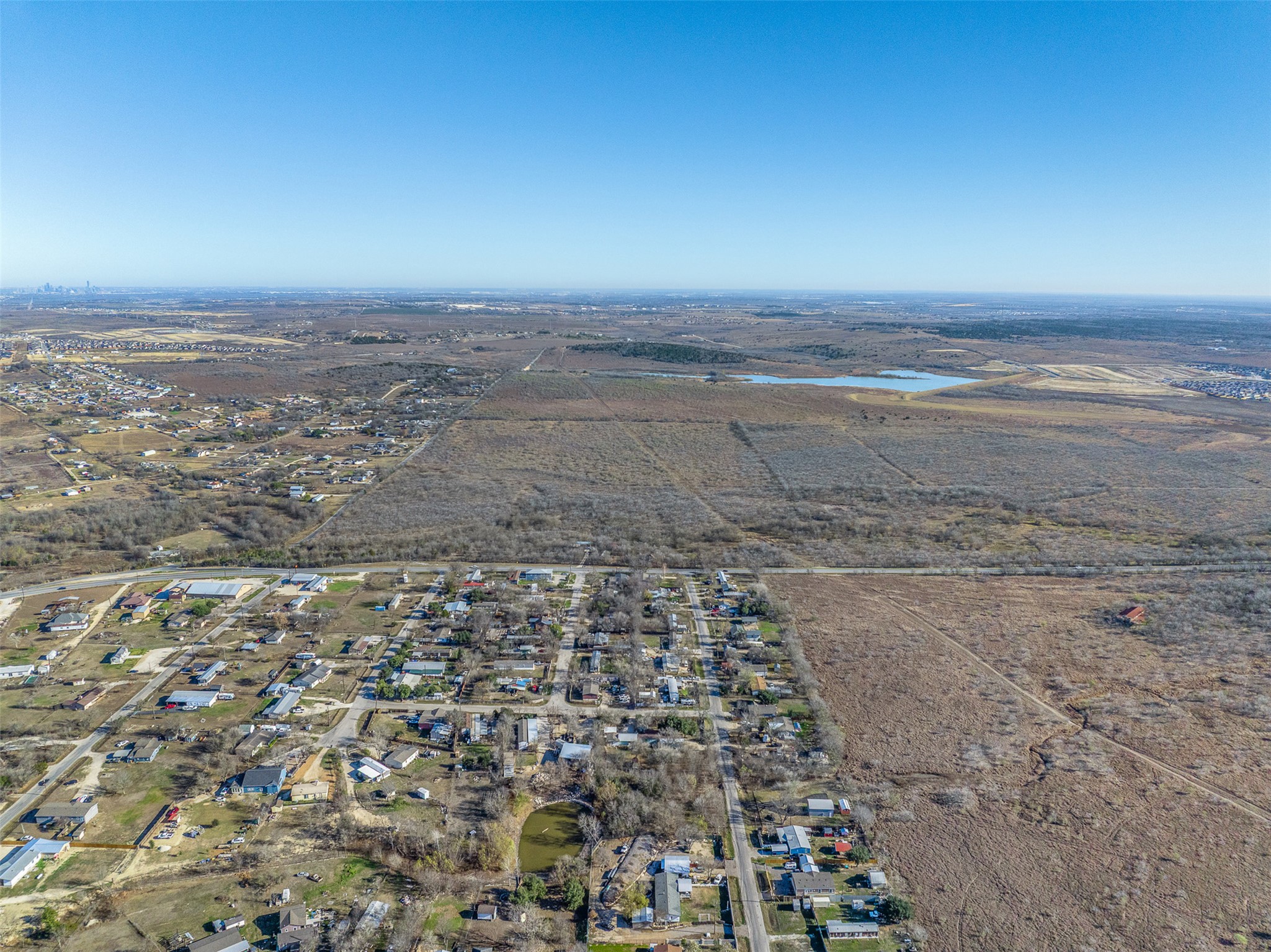 main property photo 9