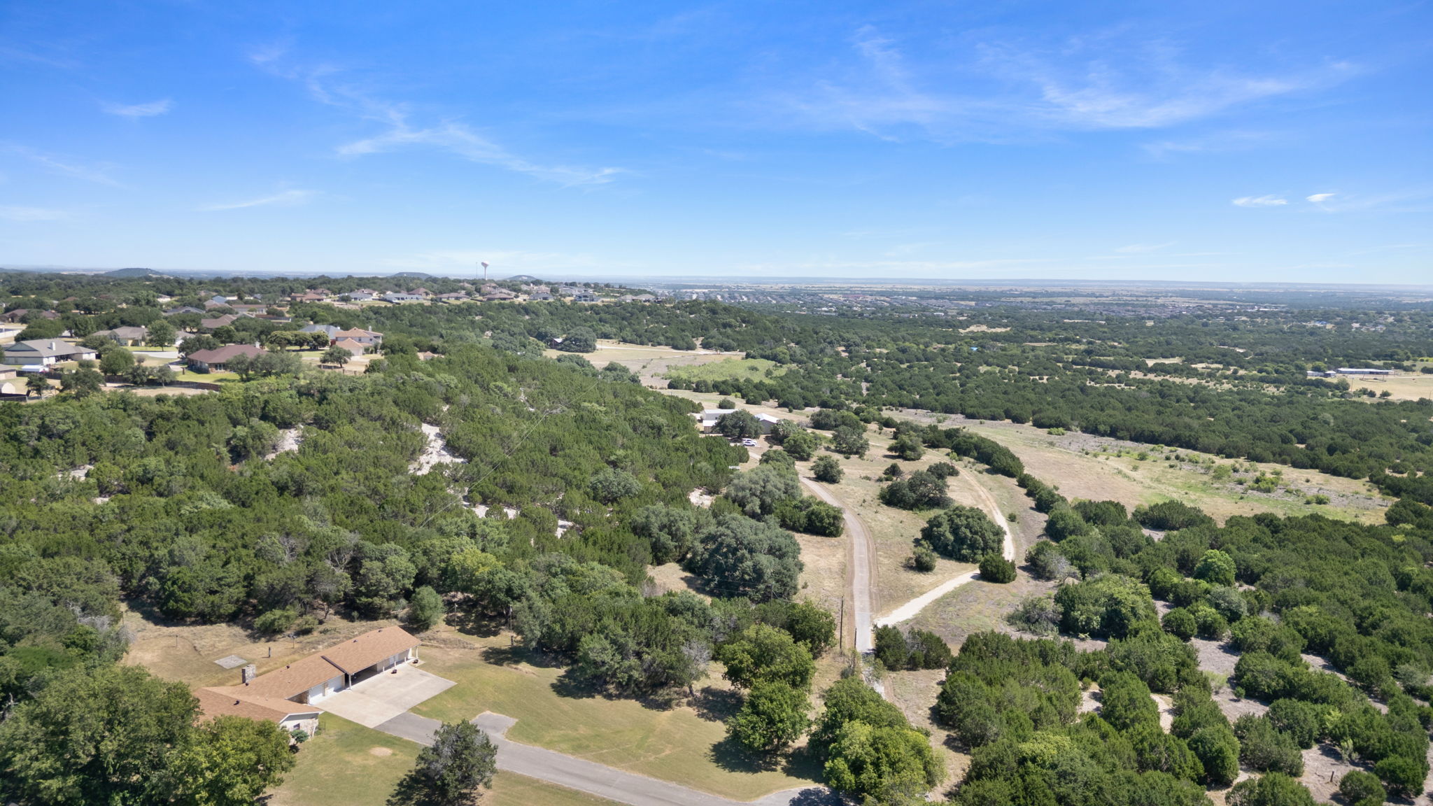 main property photo 37