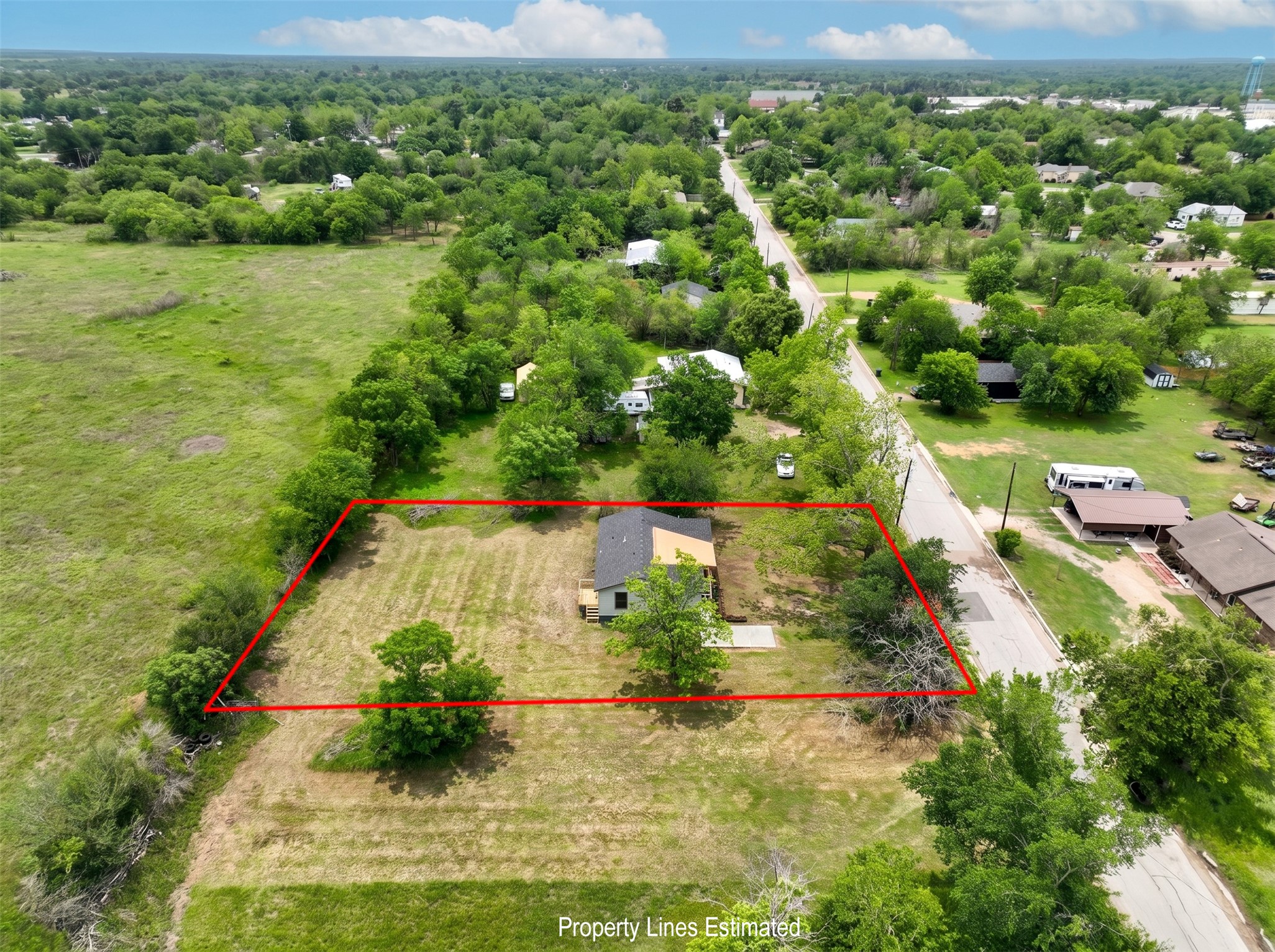 main property photo 30