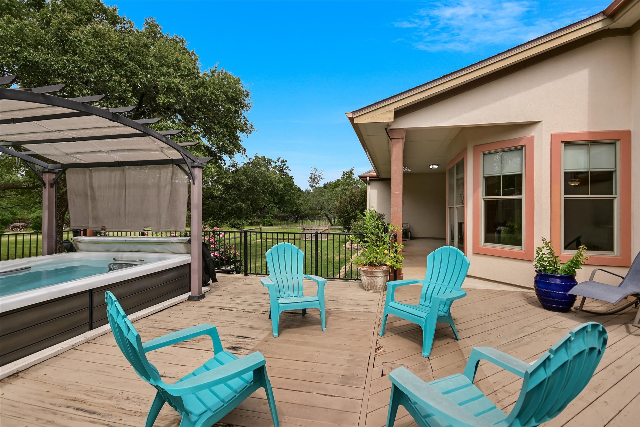 main property photo 26