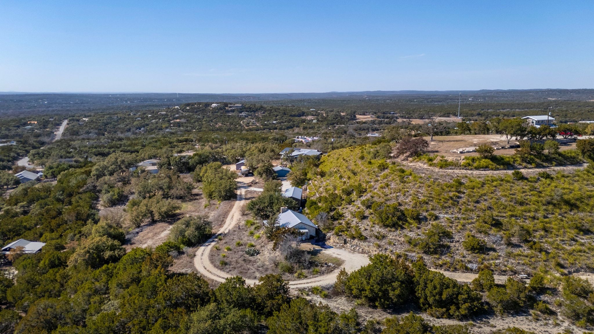 main property photo 31