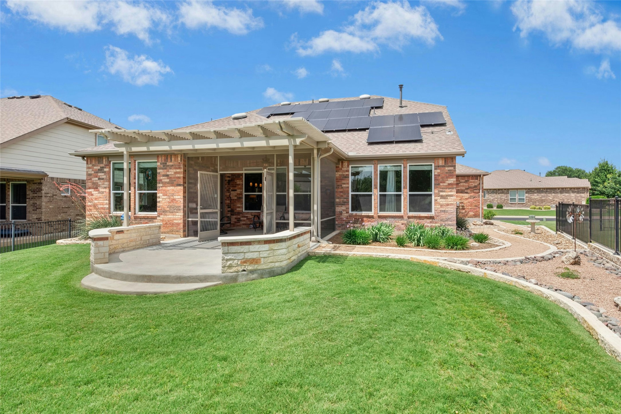main property photo 30