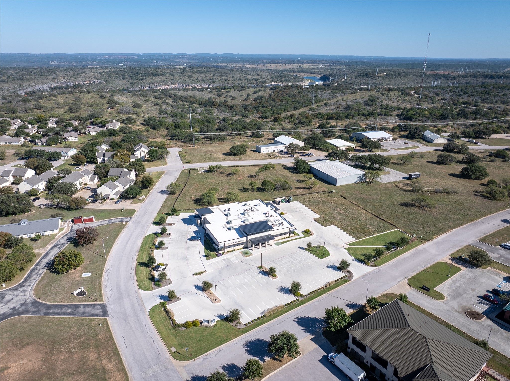 main property photo 15