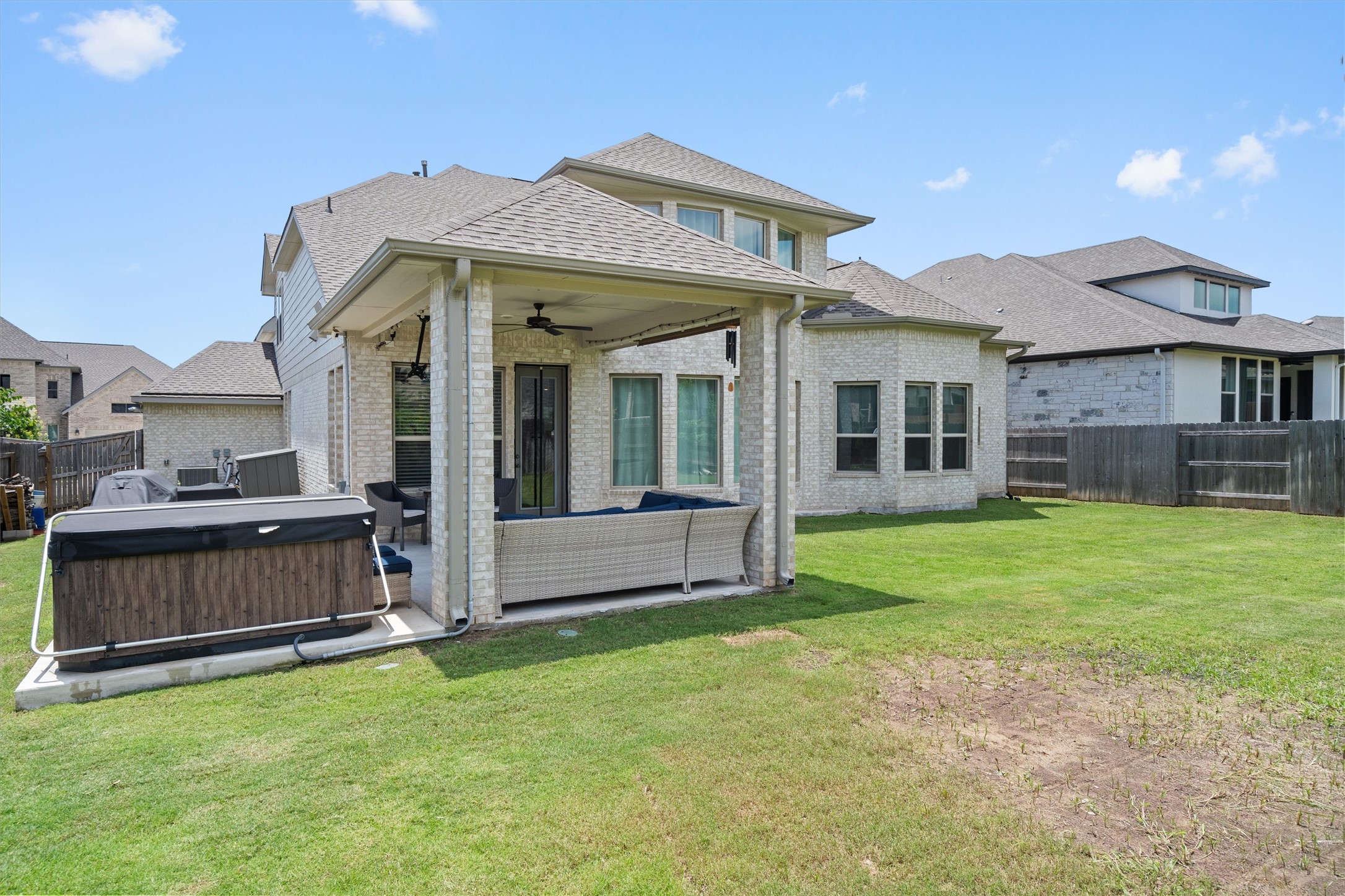 main property photo 34