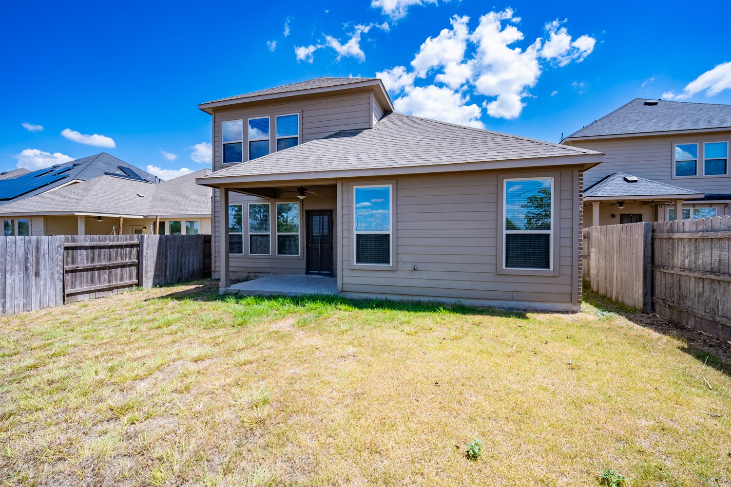 main property photo 29