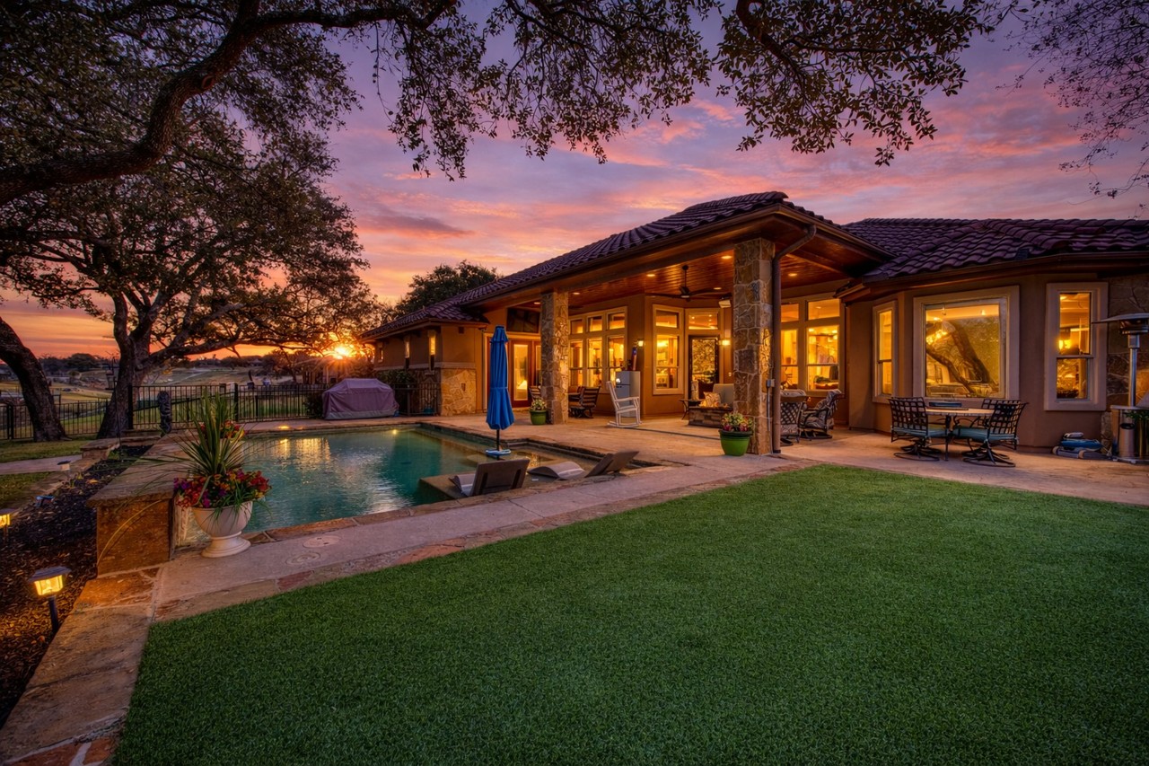 main property photo 38