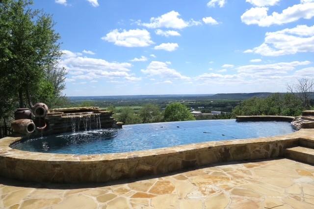 main property photo 29