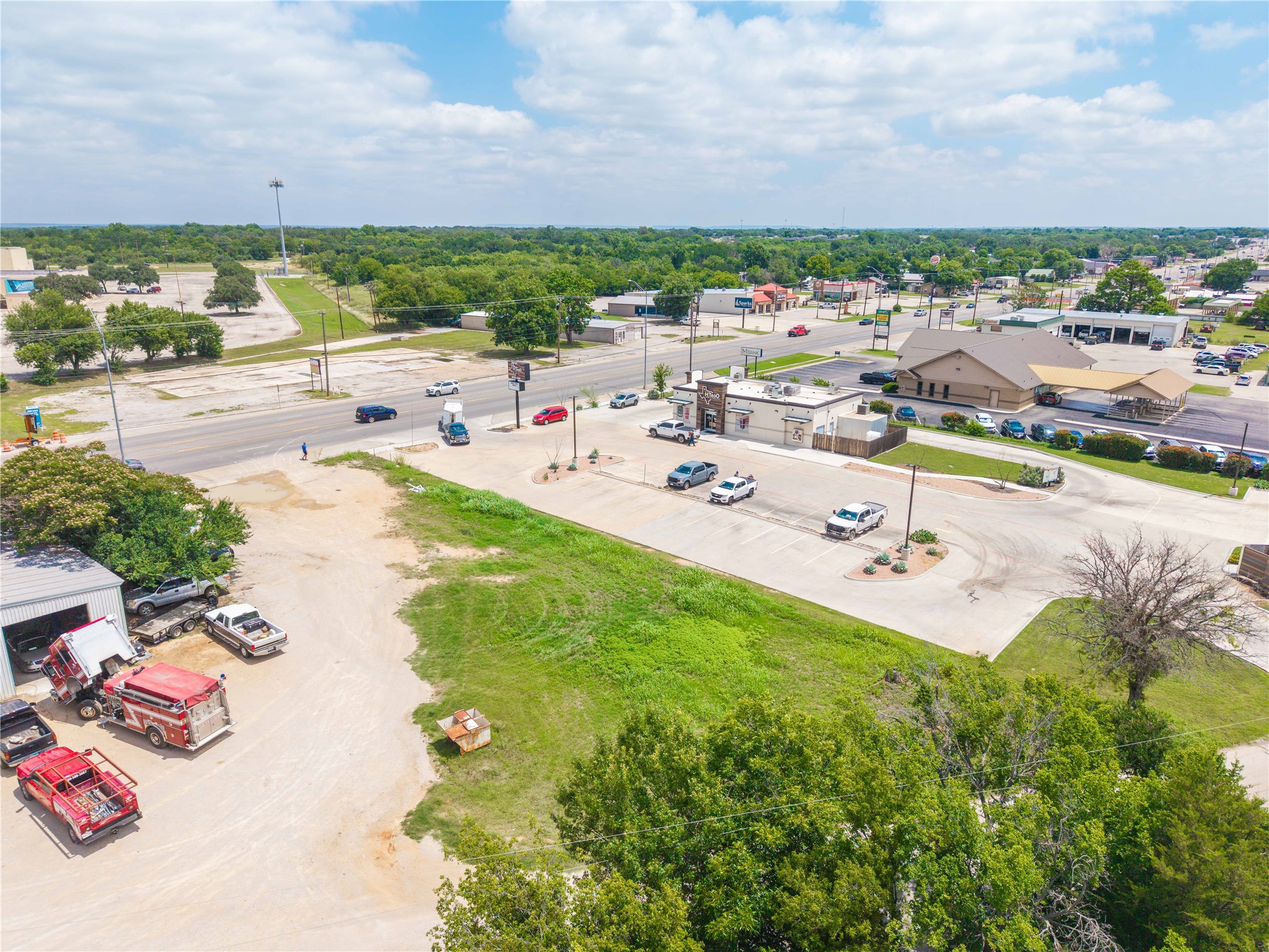 main property photo 8