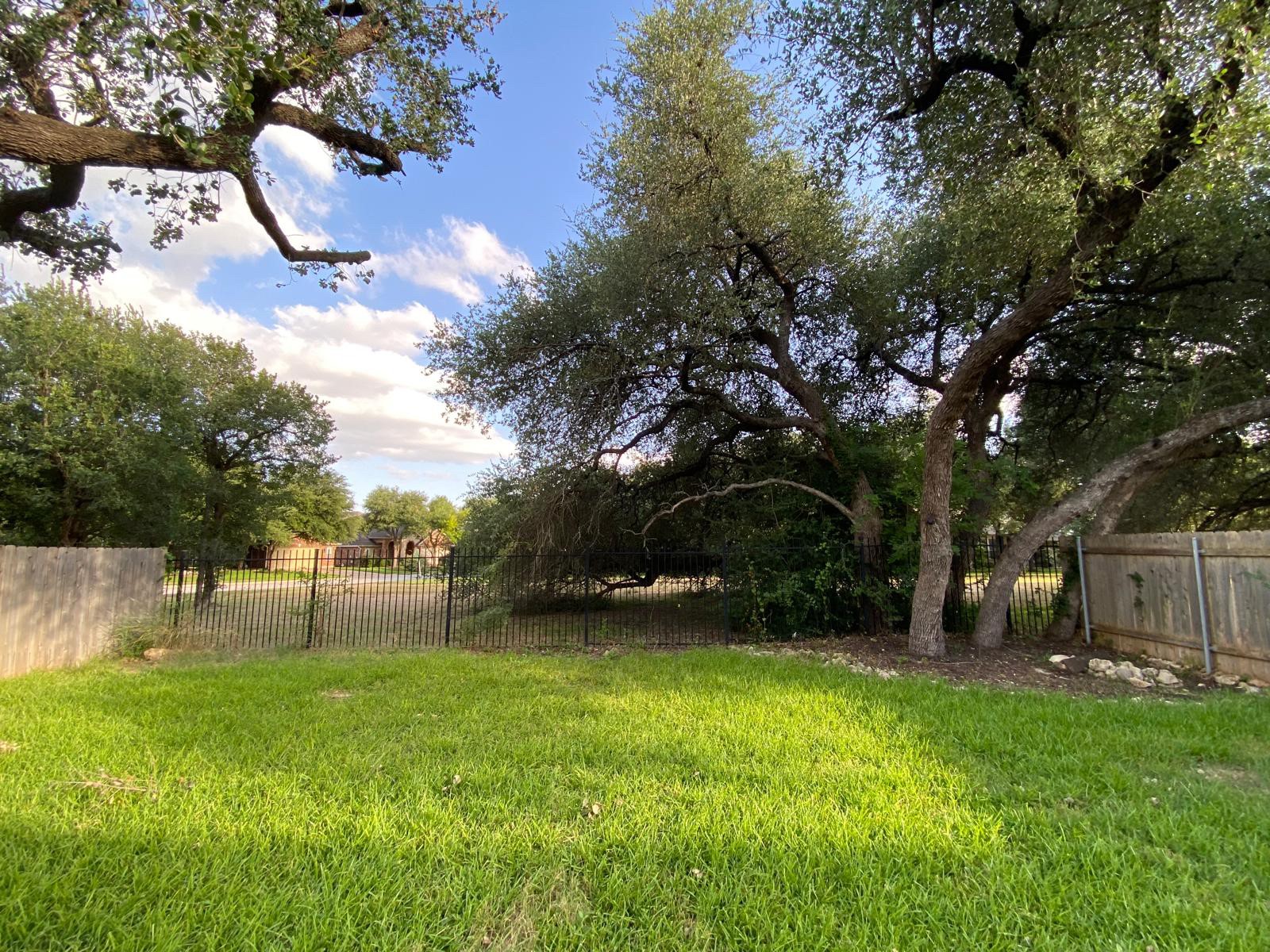 main property photo 25