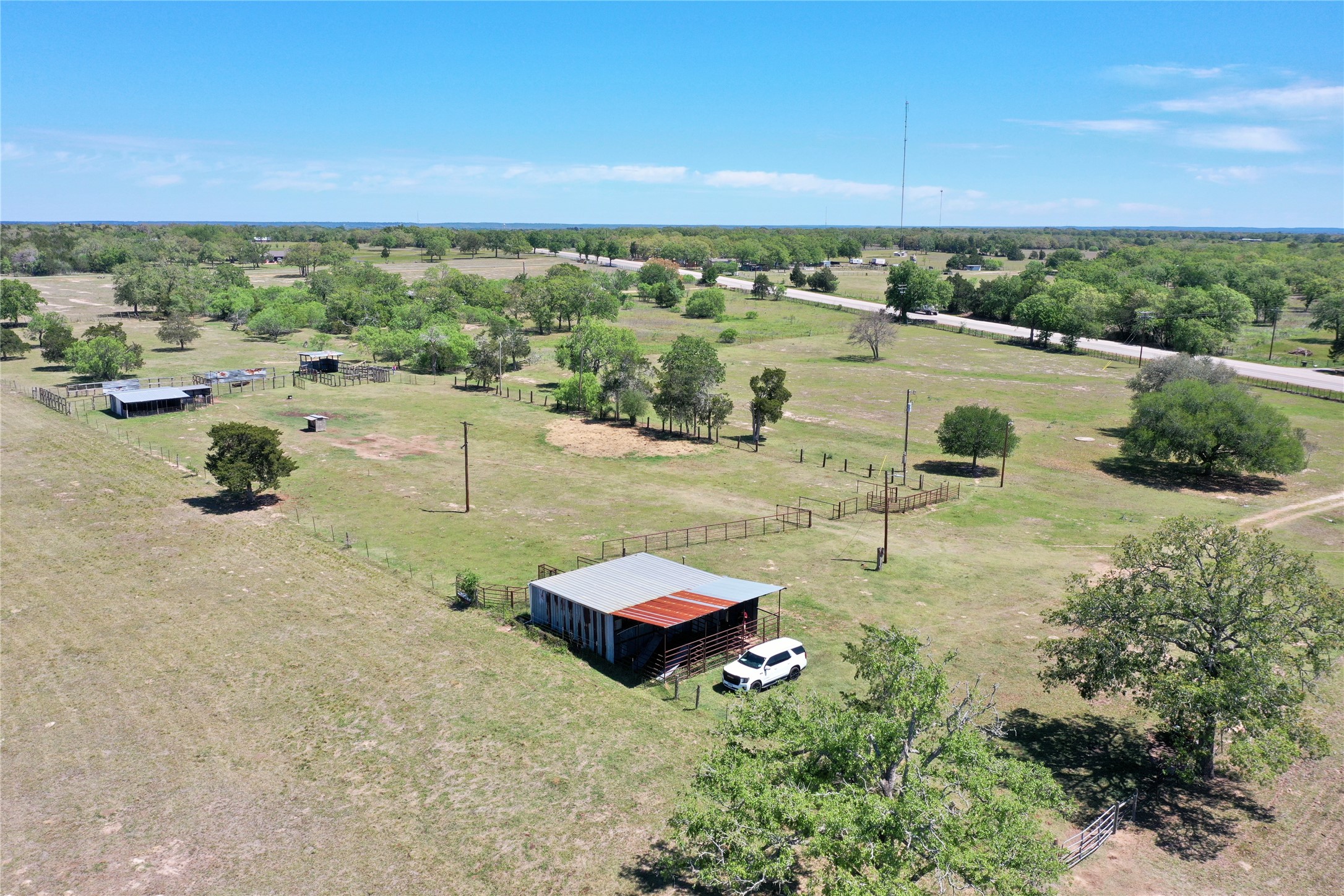 main property photo 6