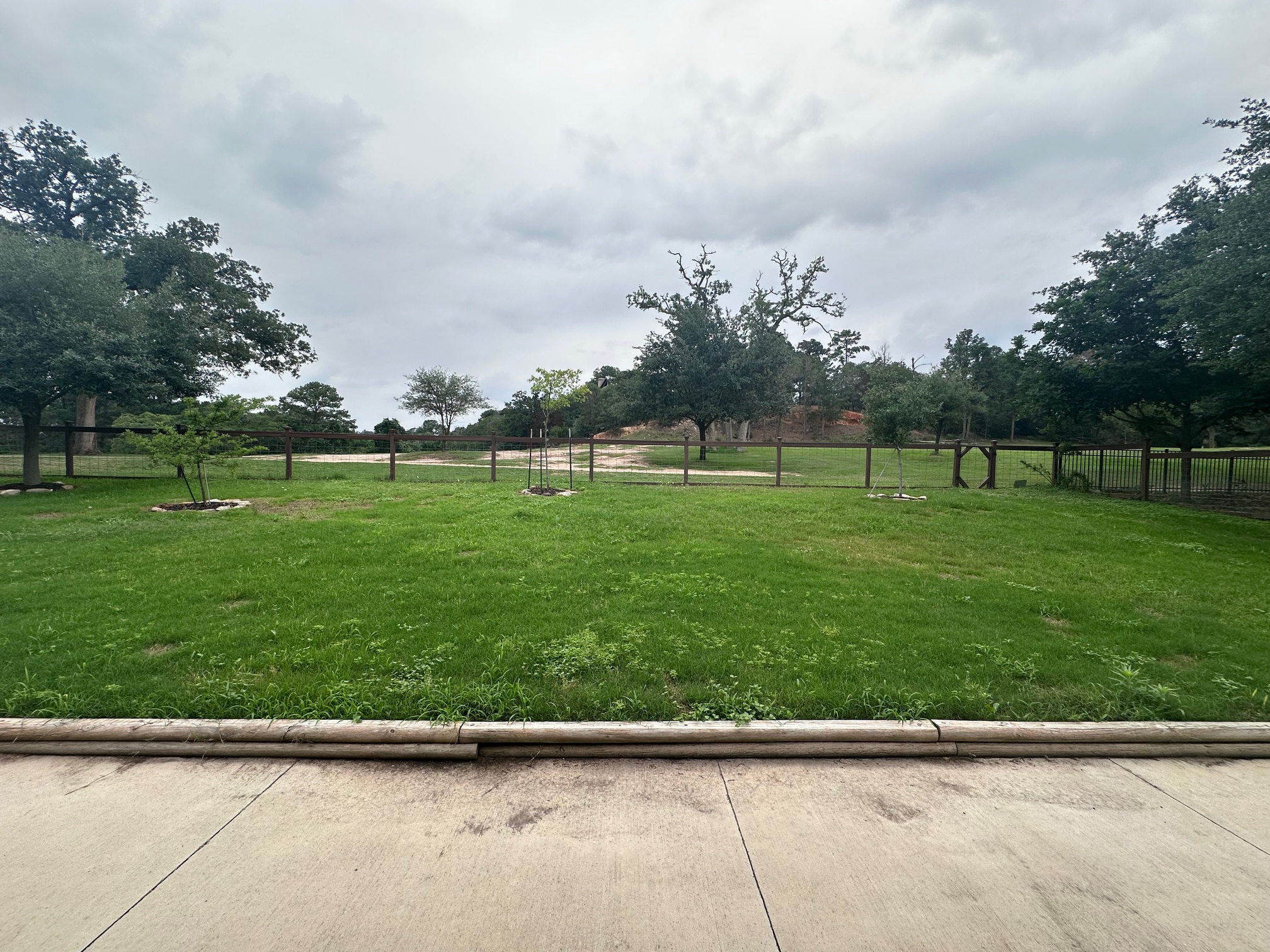 main property photo 23