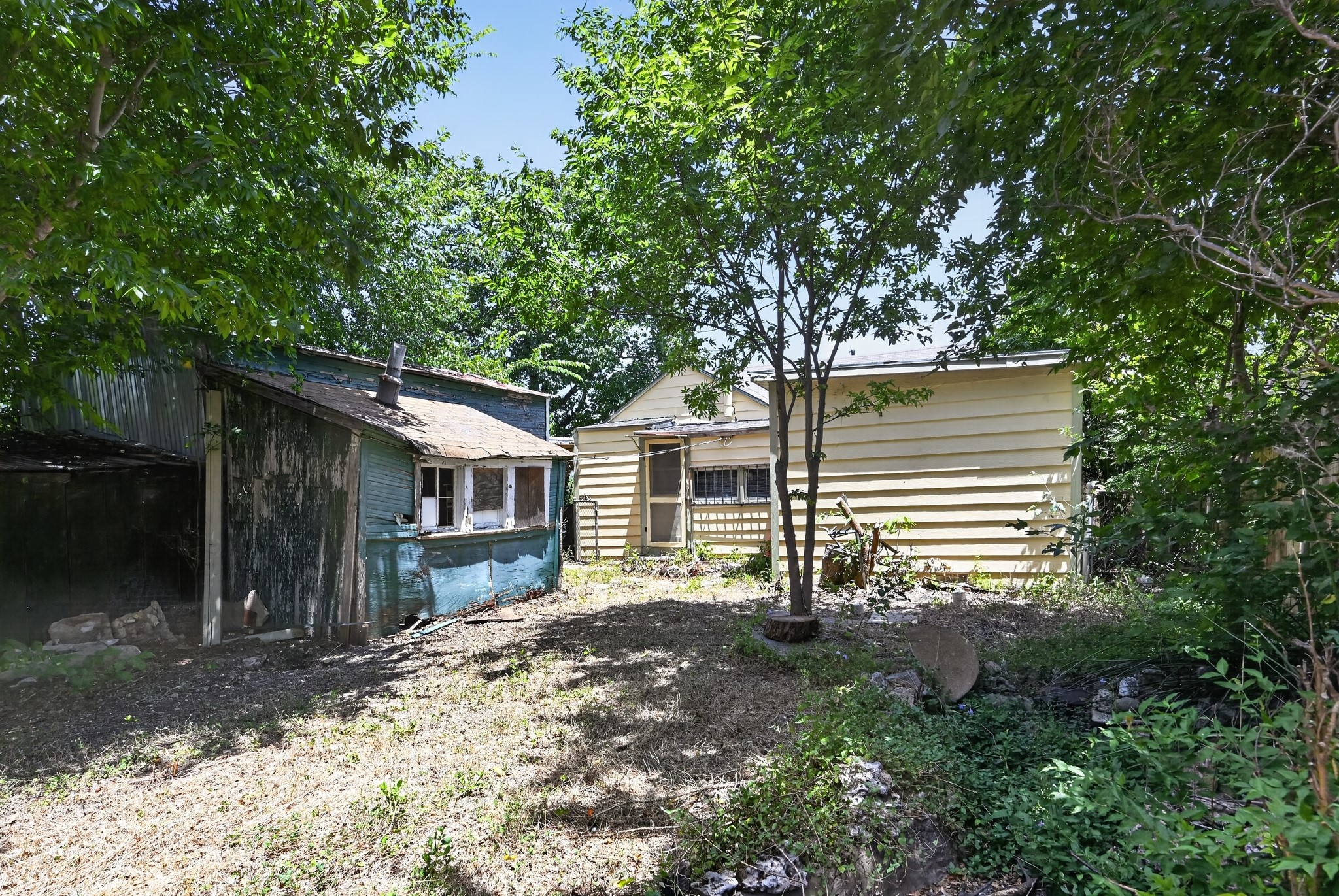 main property photo 35