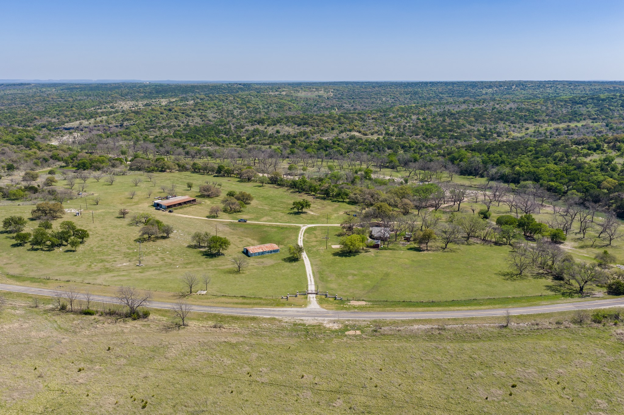 main property photo 18
