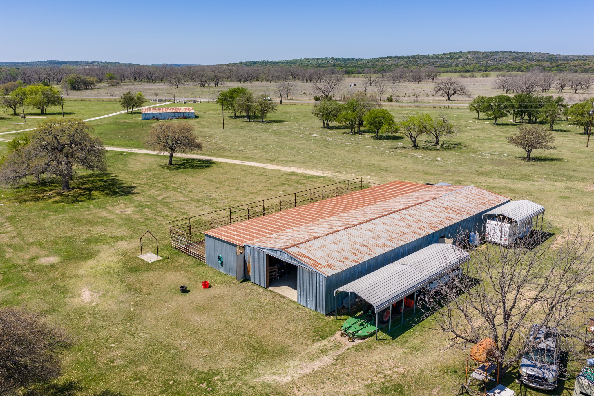main property photo 27