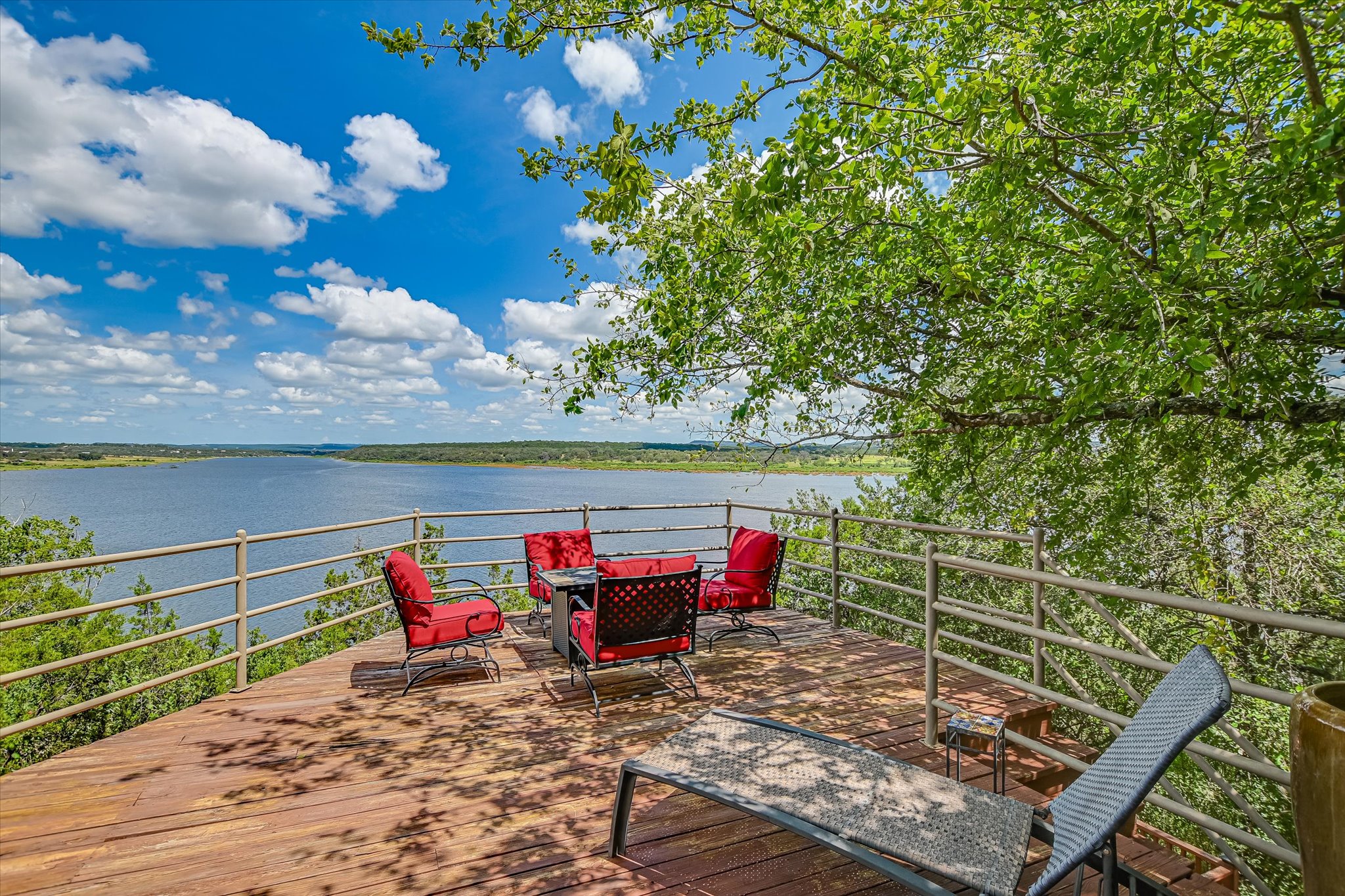 main property photo 38