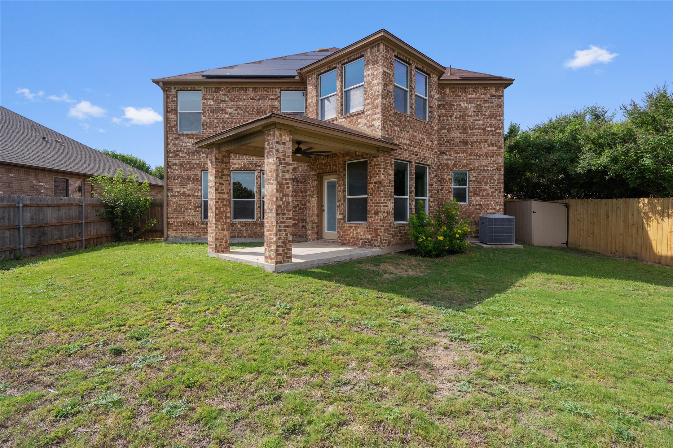 main property photo 29
