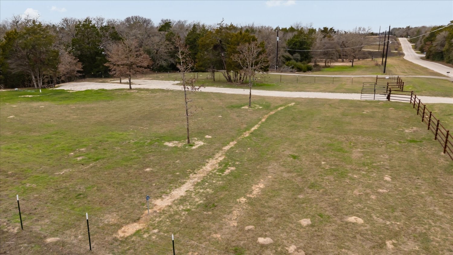 main property photo 15
