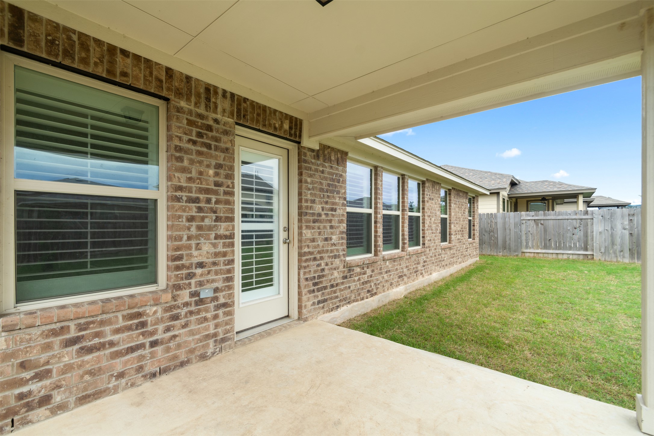 main property photo 26