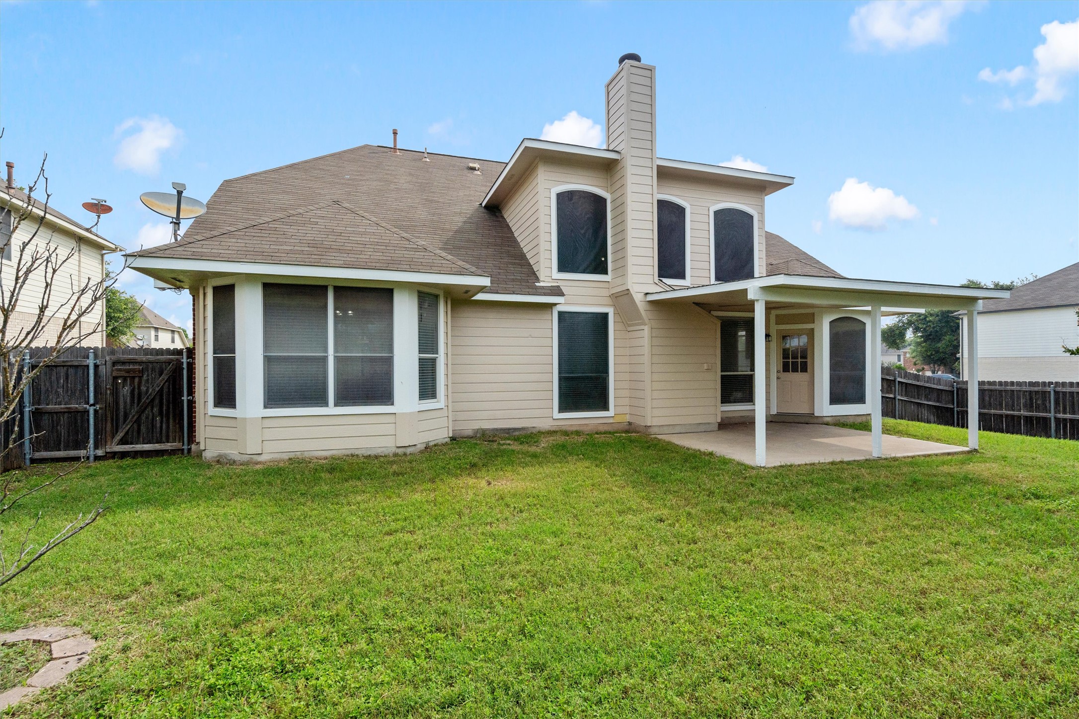 main property photo 39
