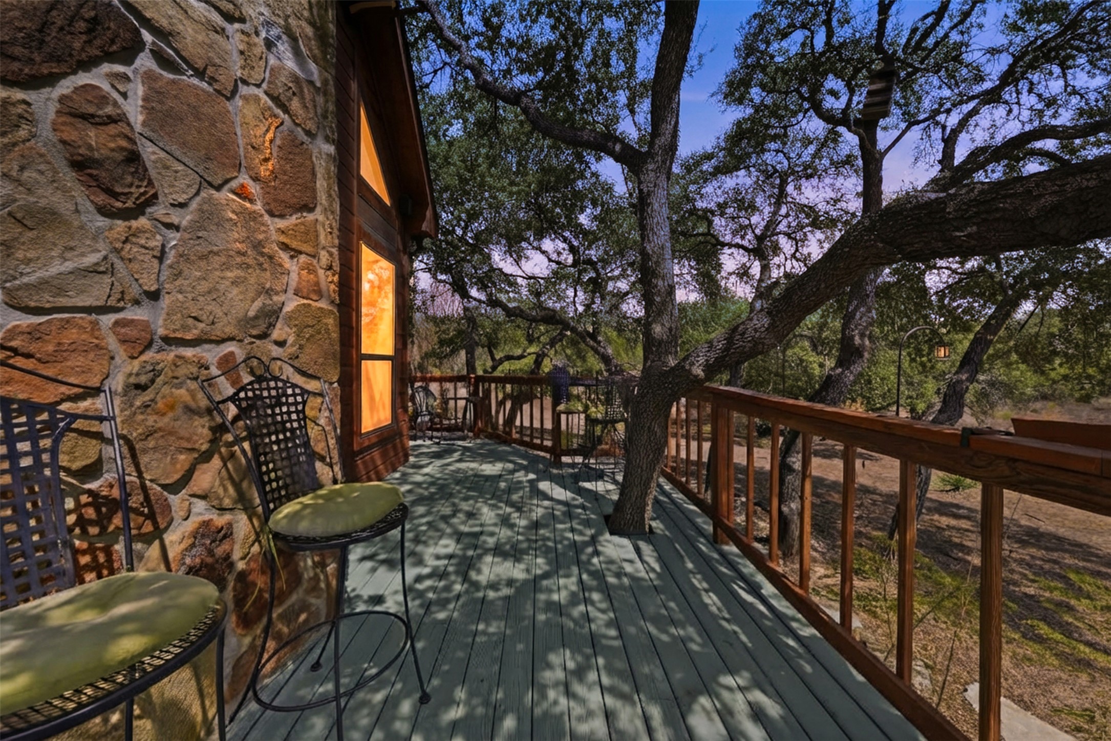 main property photo 25