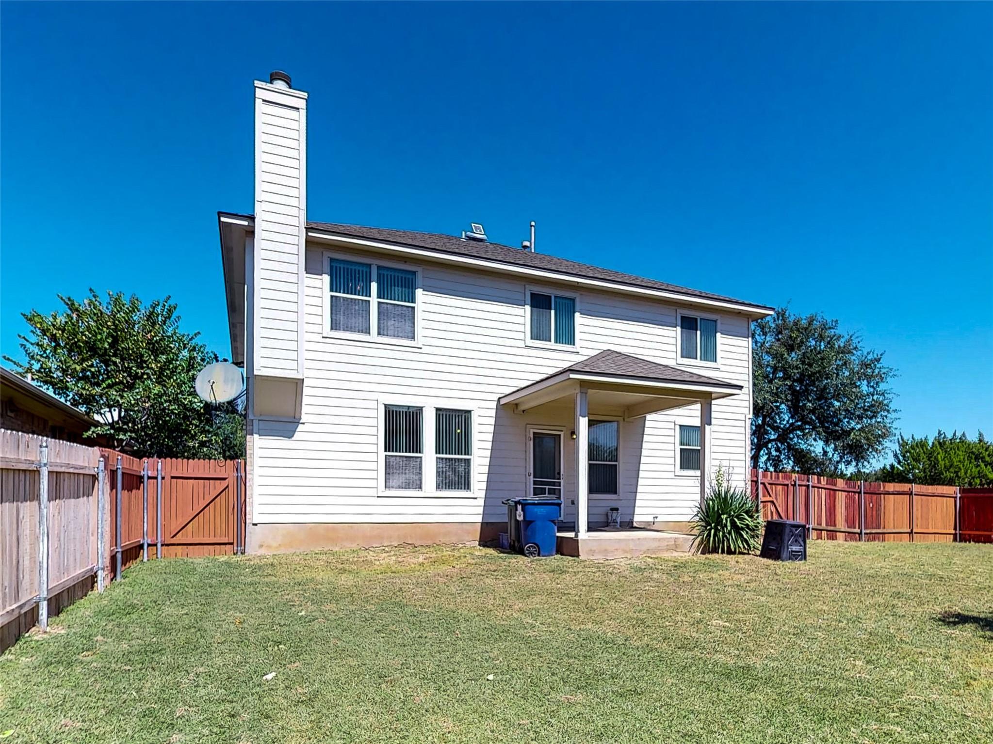 main property photo 17