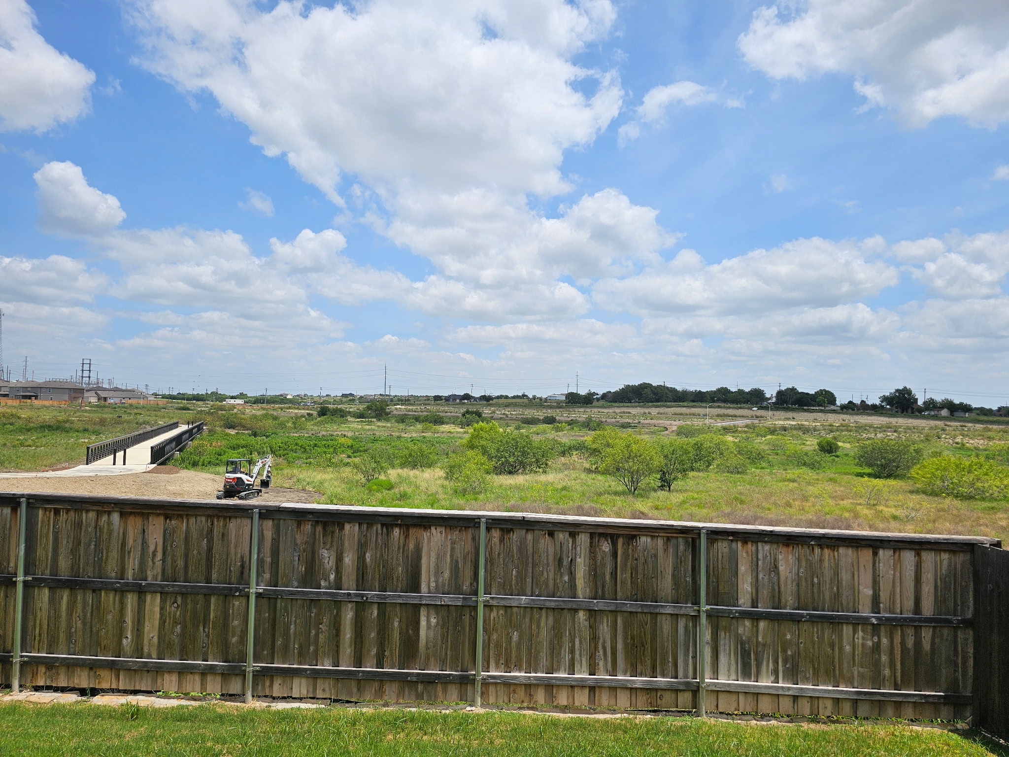 main property photo 10