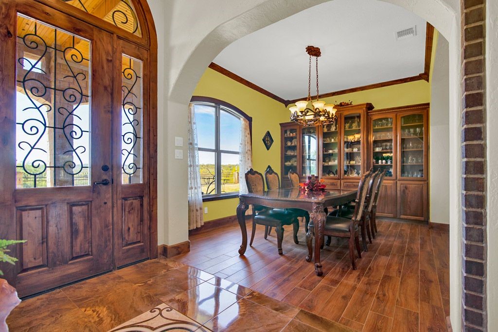 main property photo 12