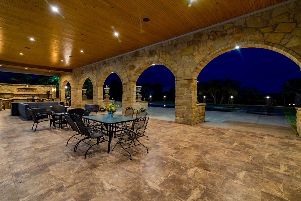 main property photo 36
