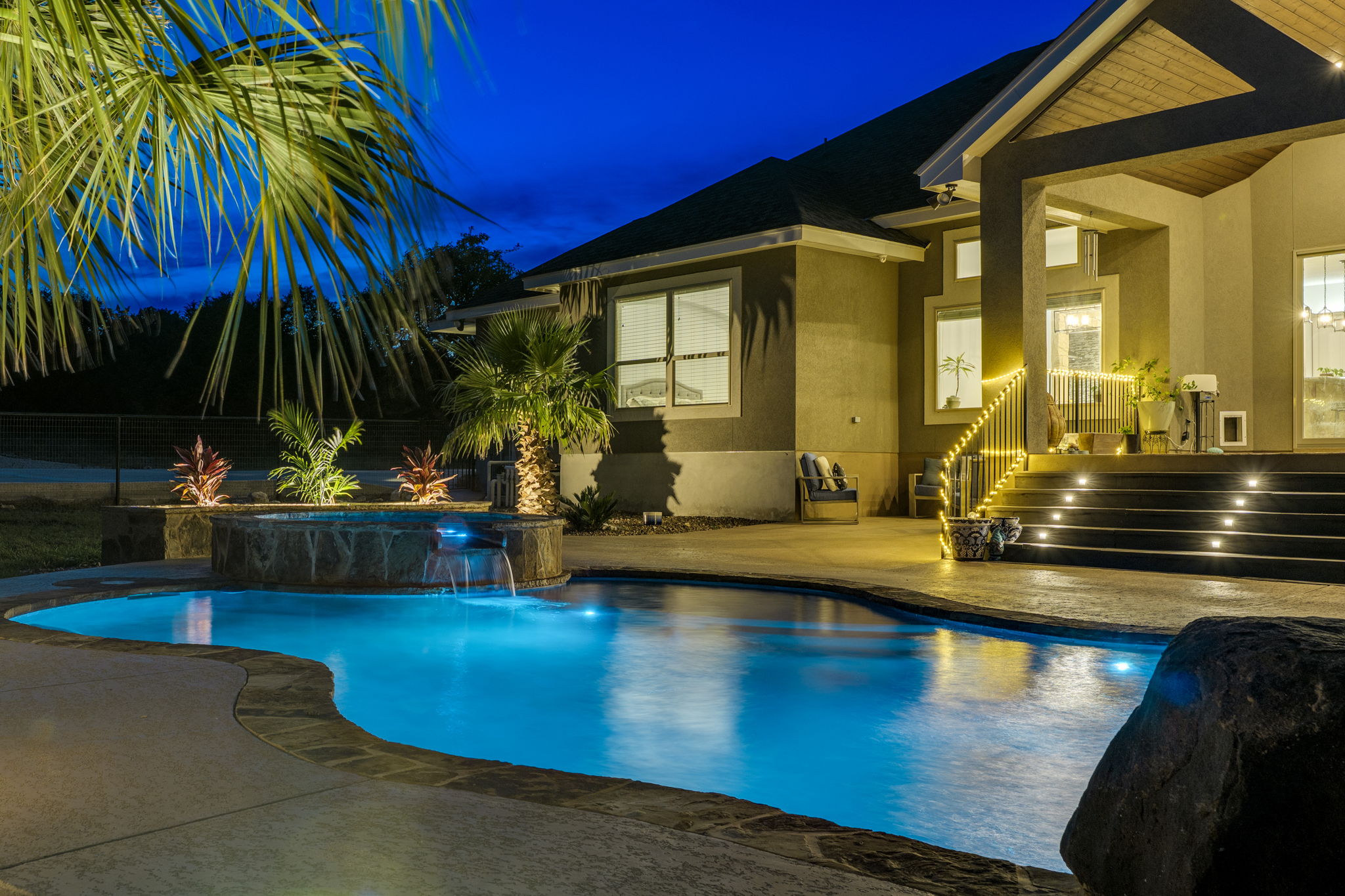 main property photo 24