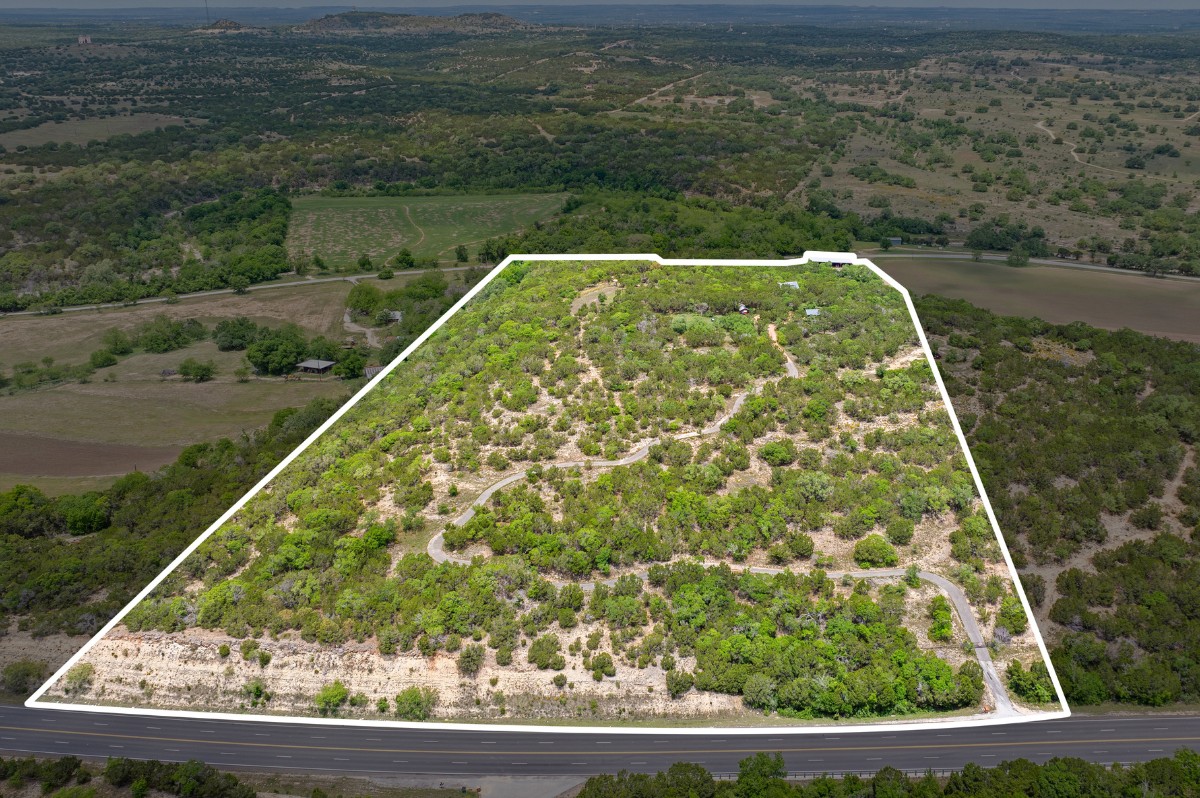 main property photo 4