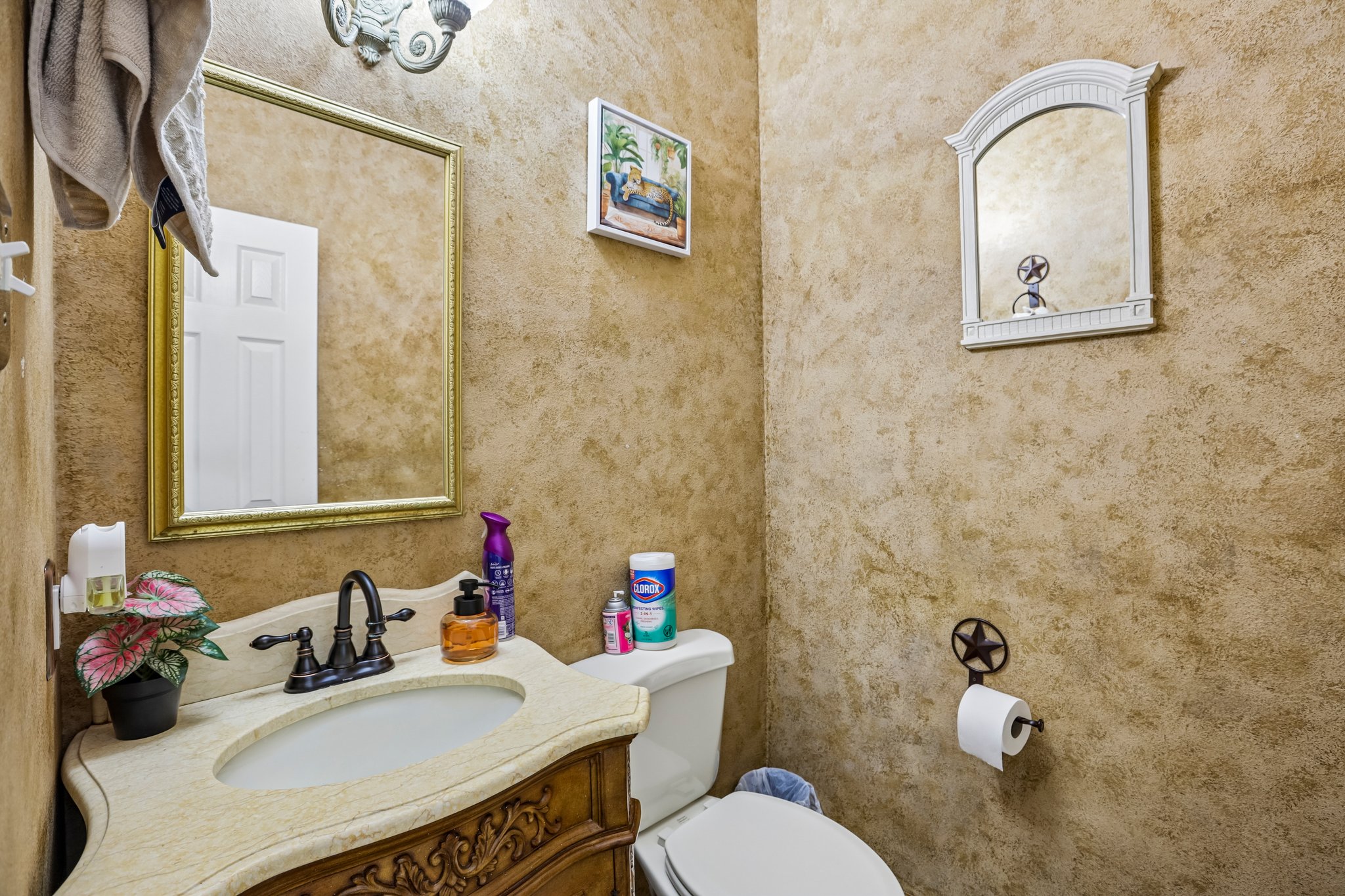main property photo 17