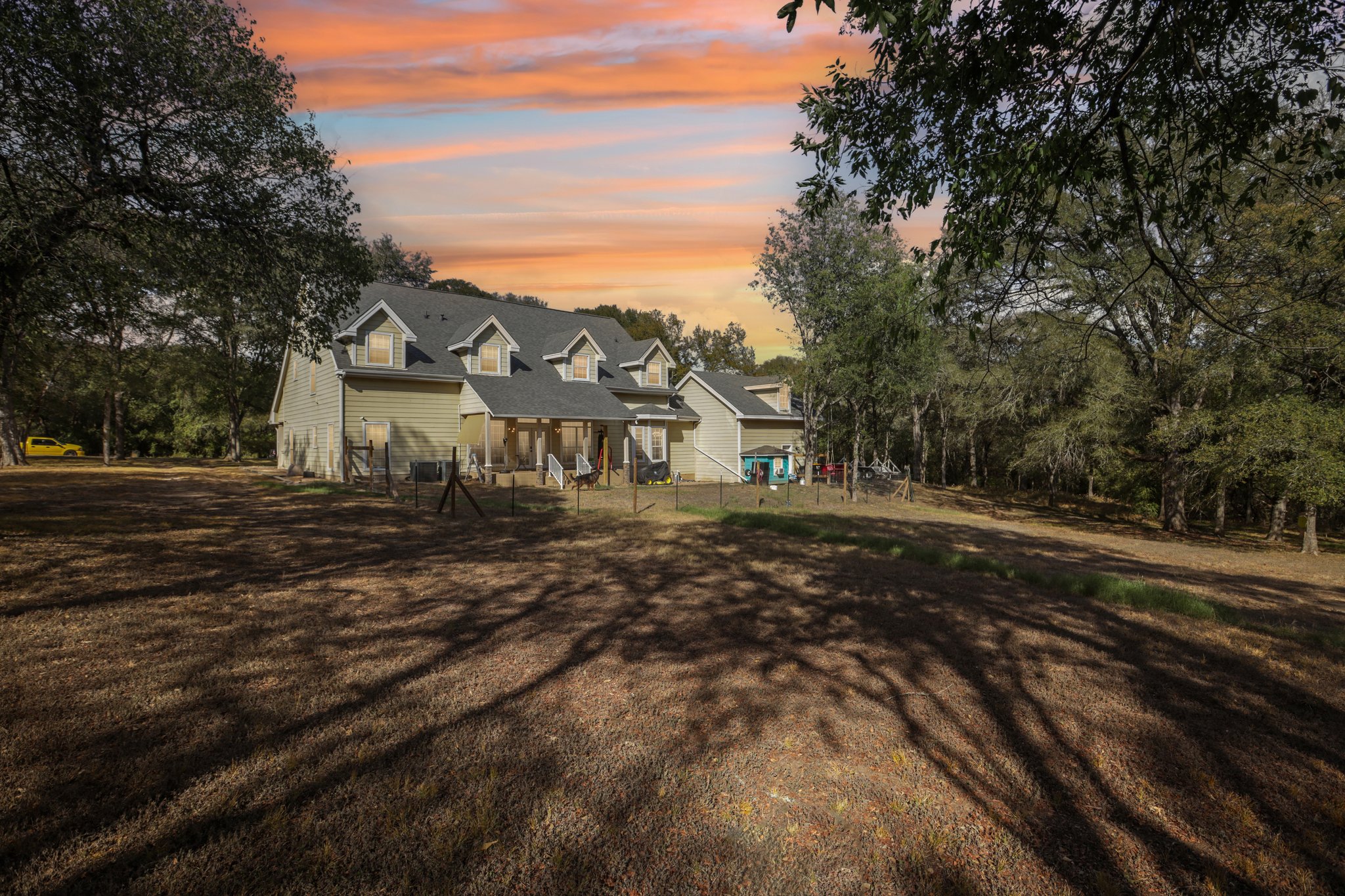 main property photo 39