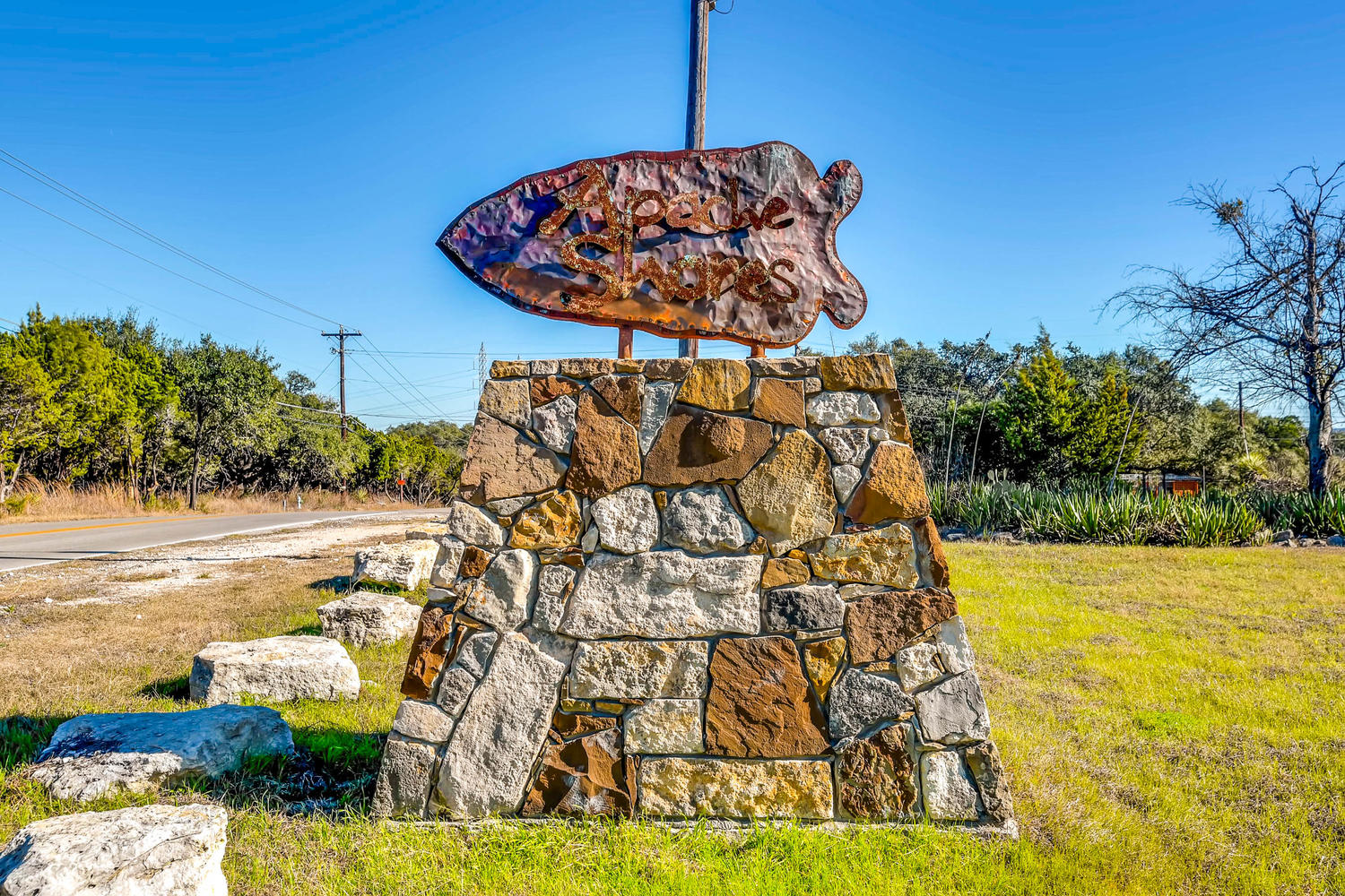 main property photo 7