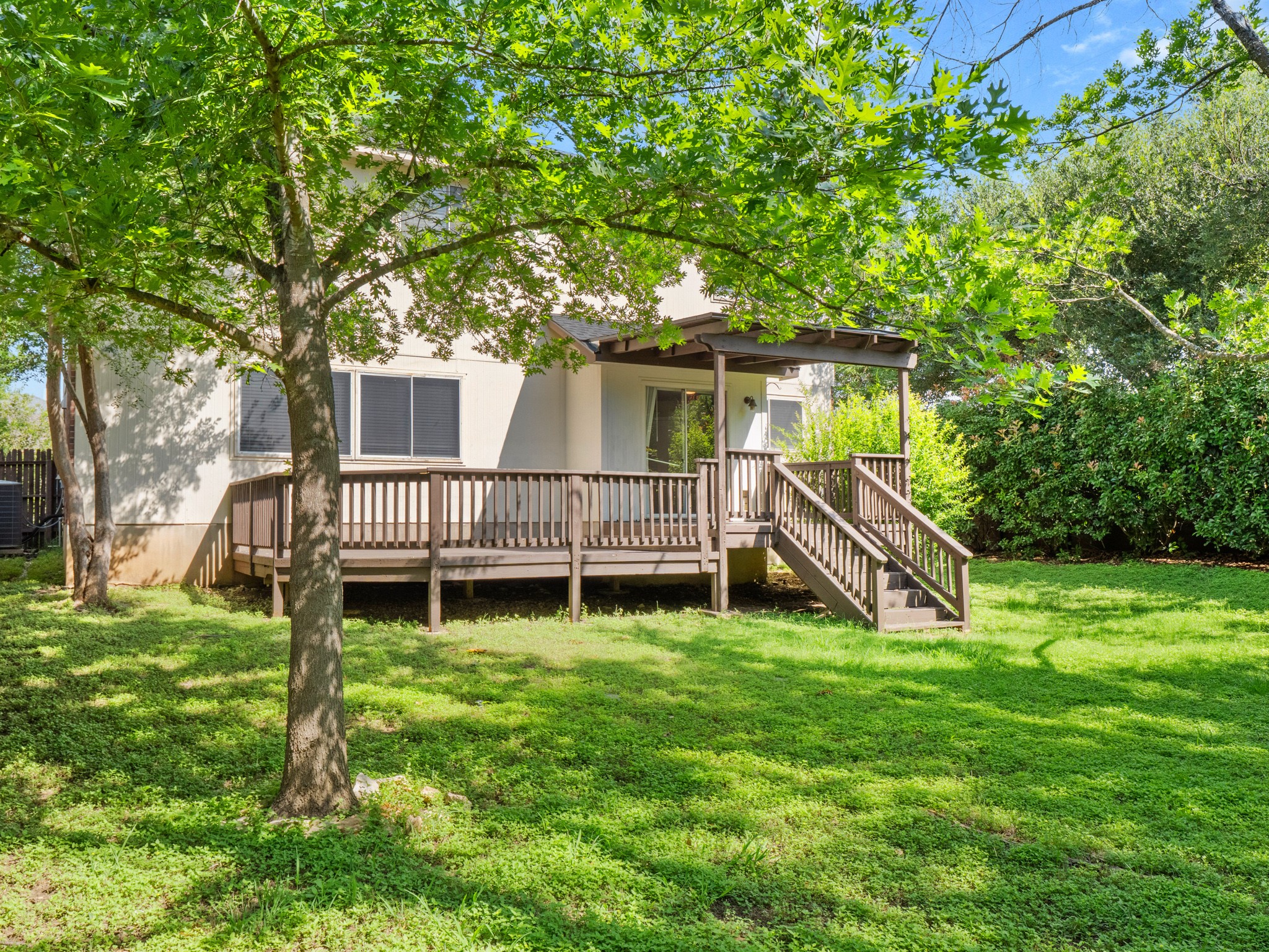main property photo 22