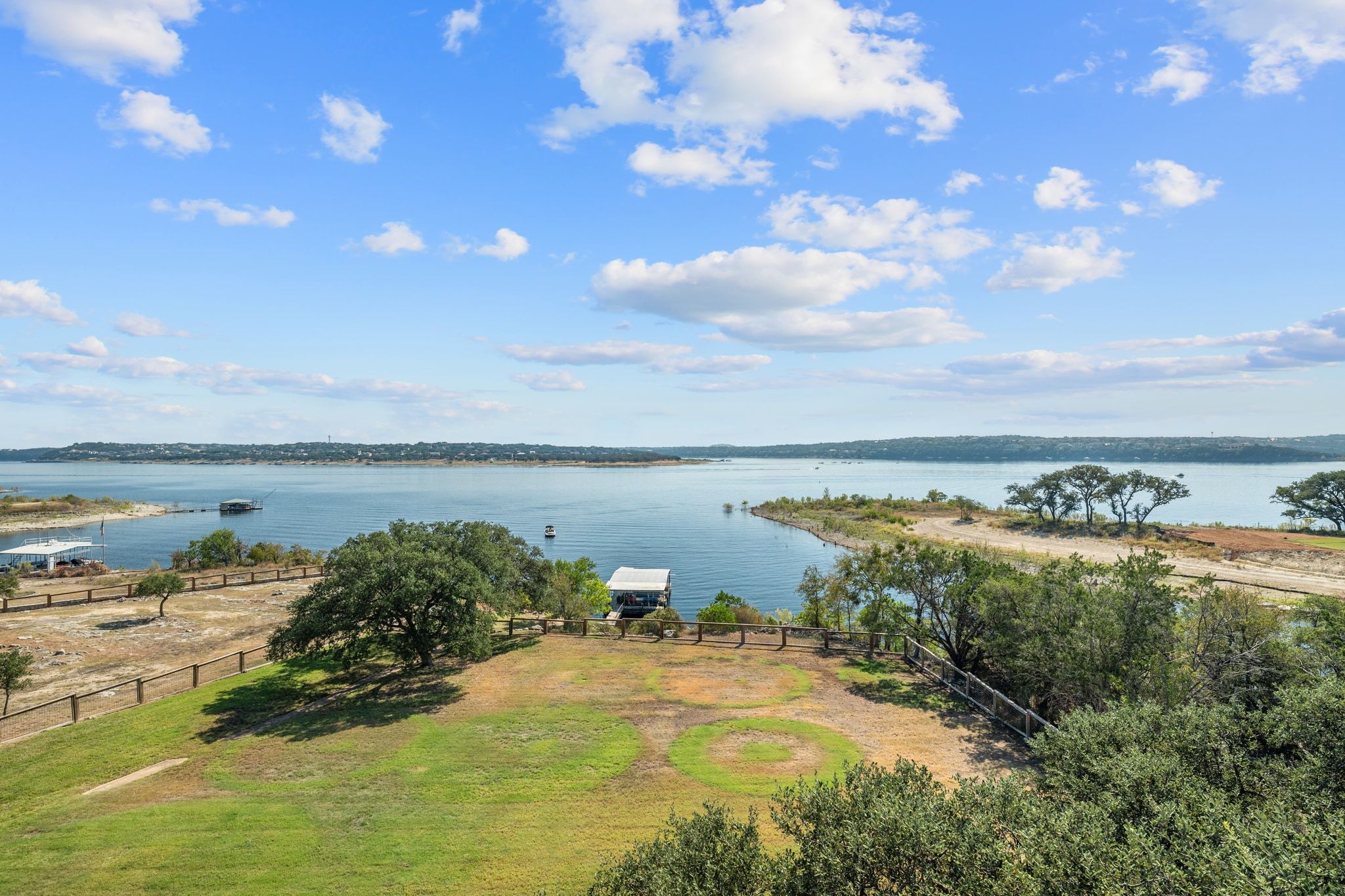 main property photo 25