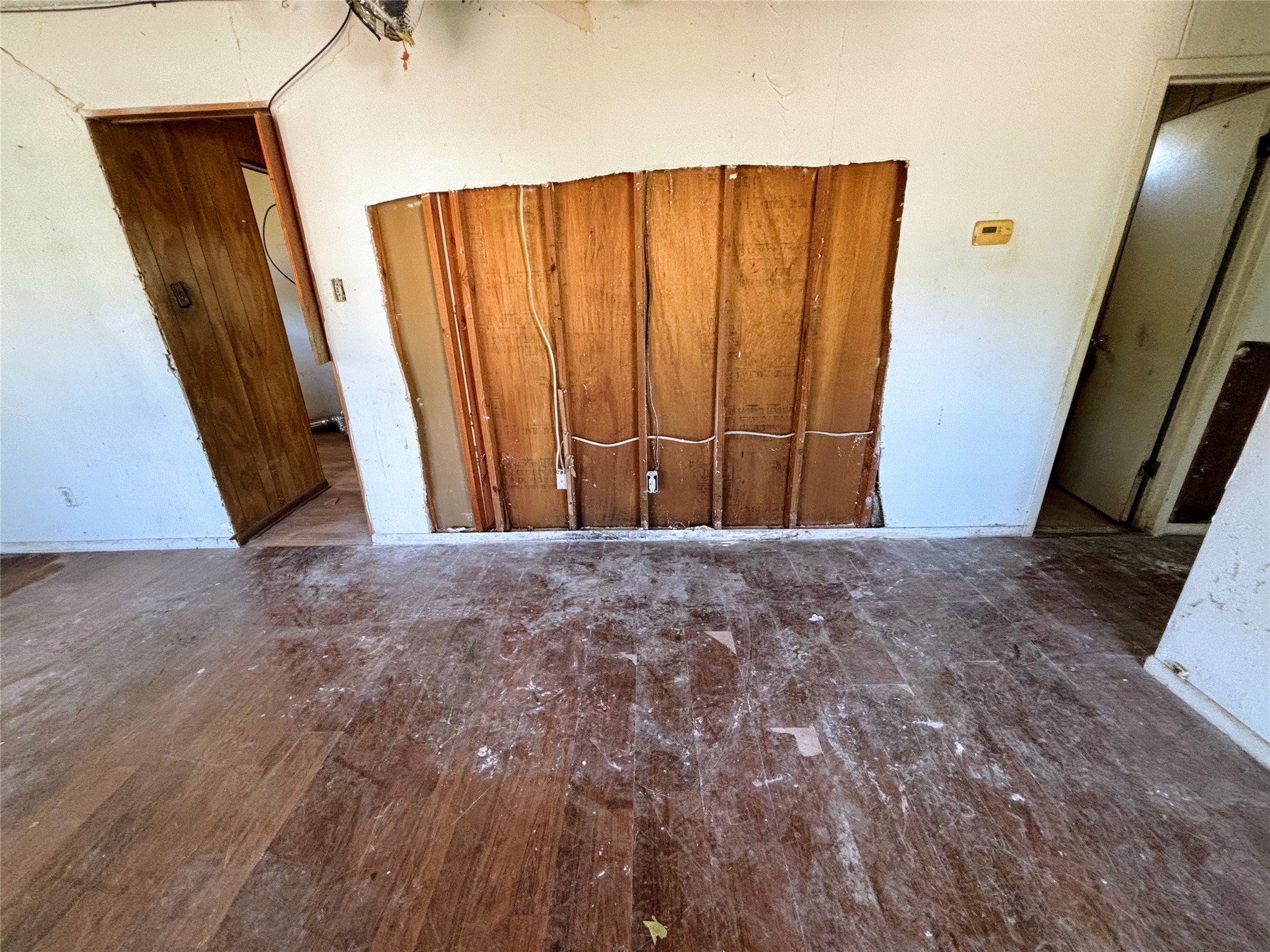 main property photo 18