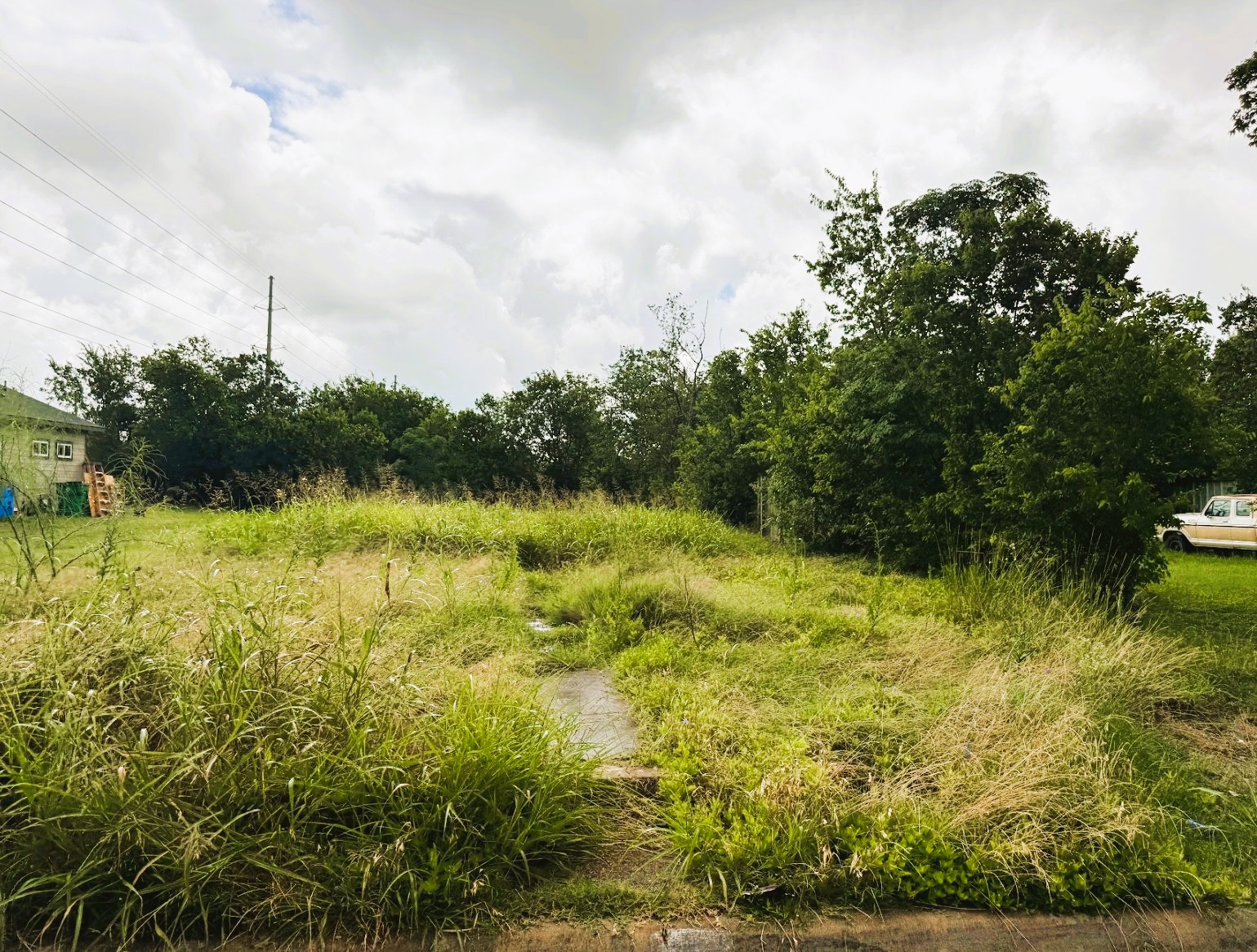 main property photo 6