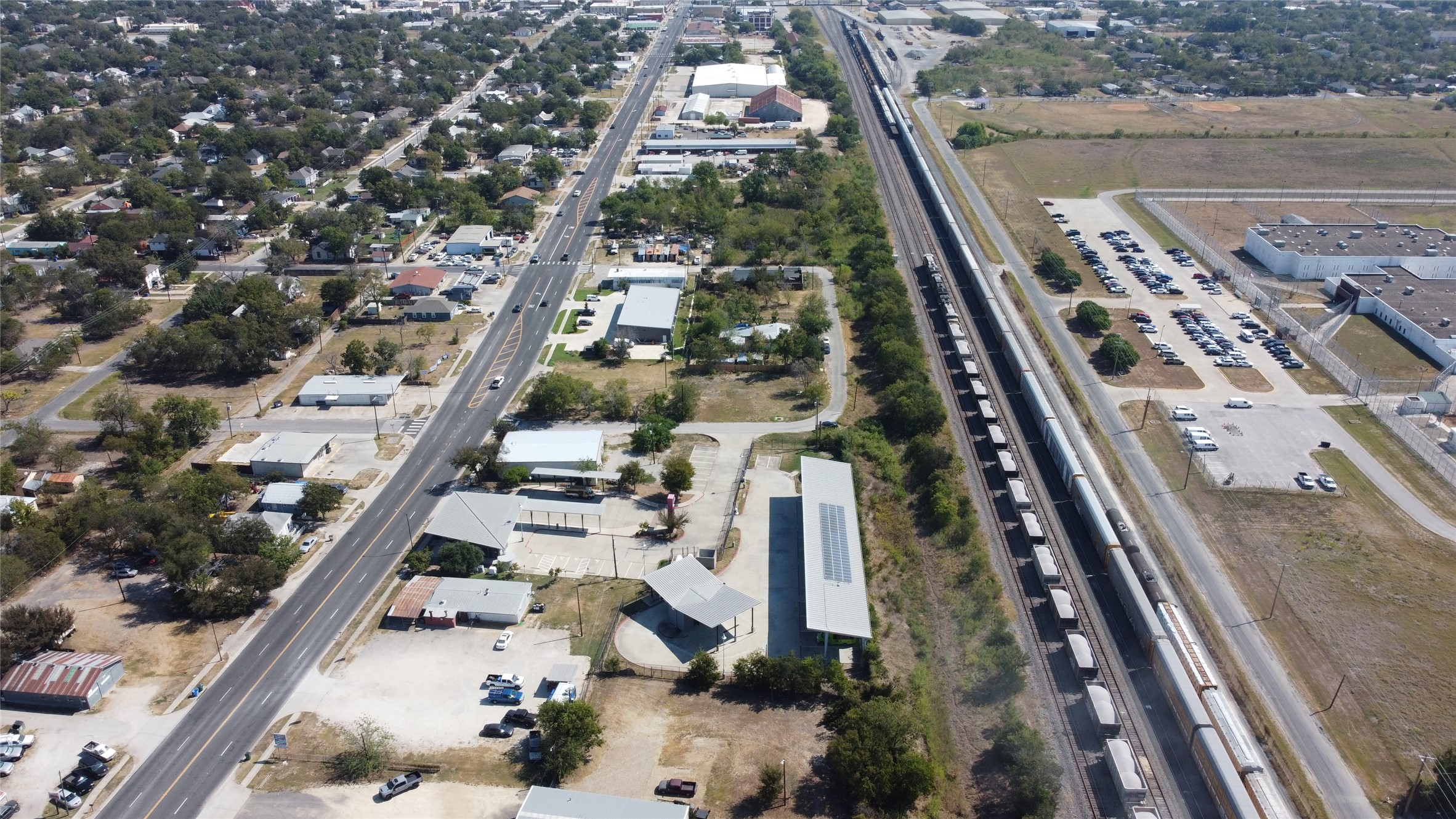 main property photo 13