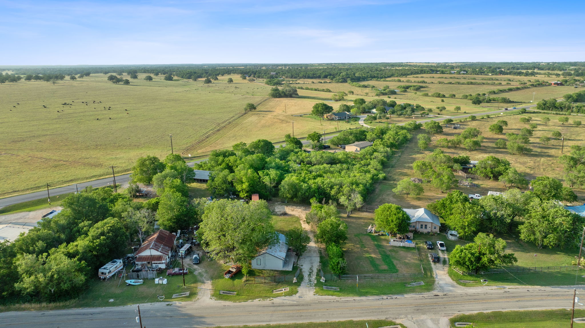 main property photo 18