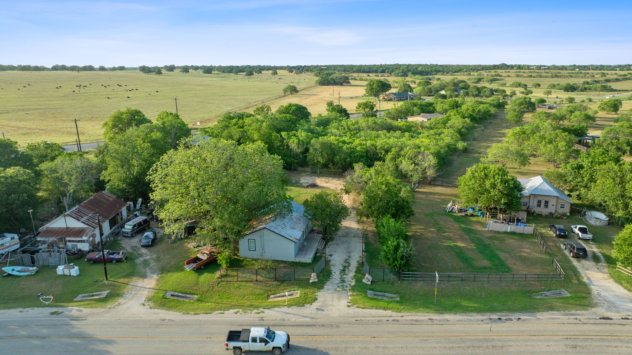 main property photo 22
